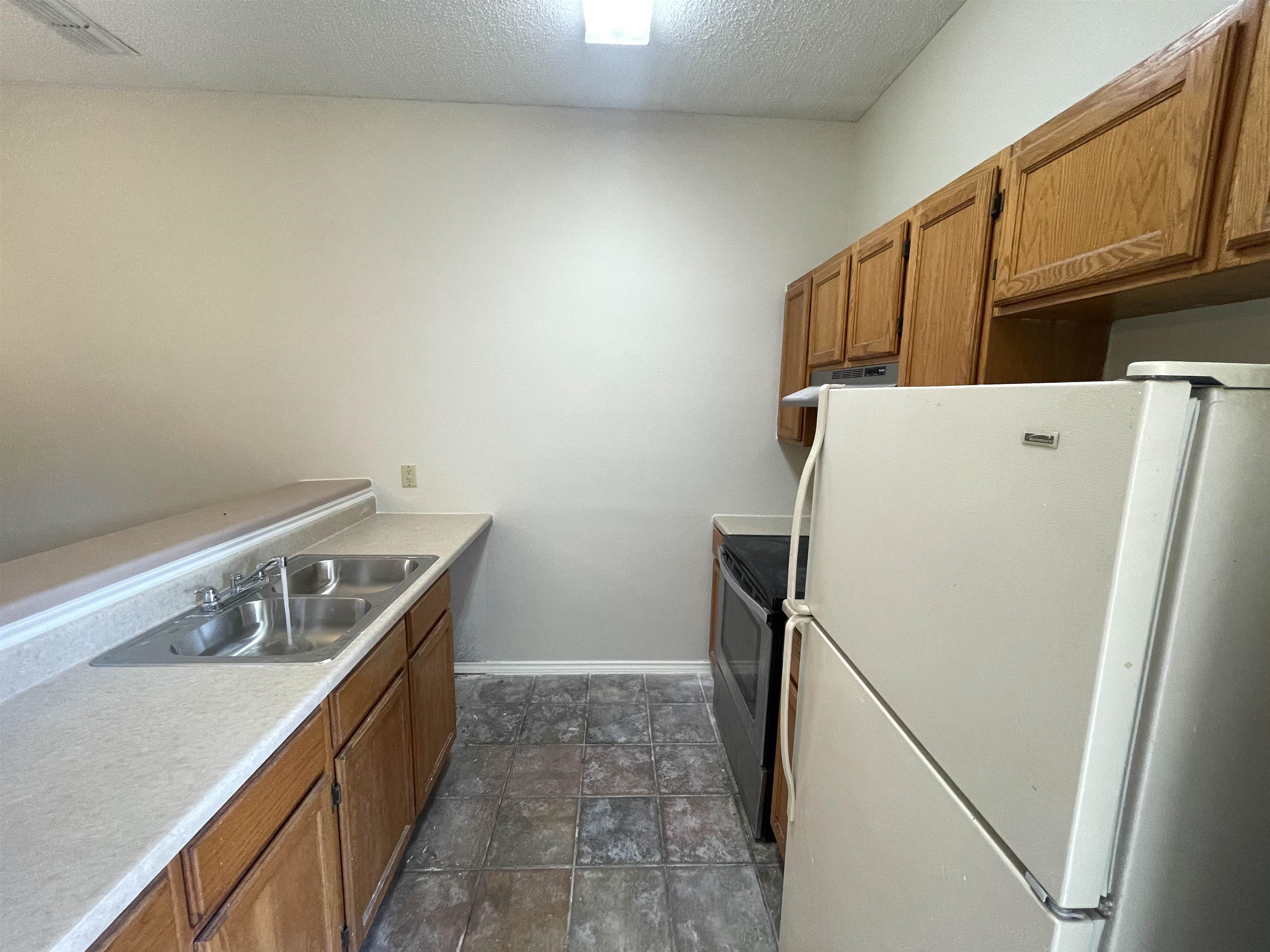 511 Shiloh Dr 1 Property Photo 3