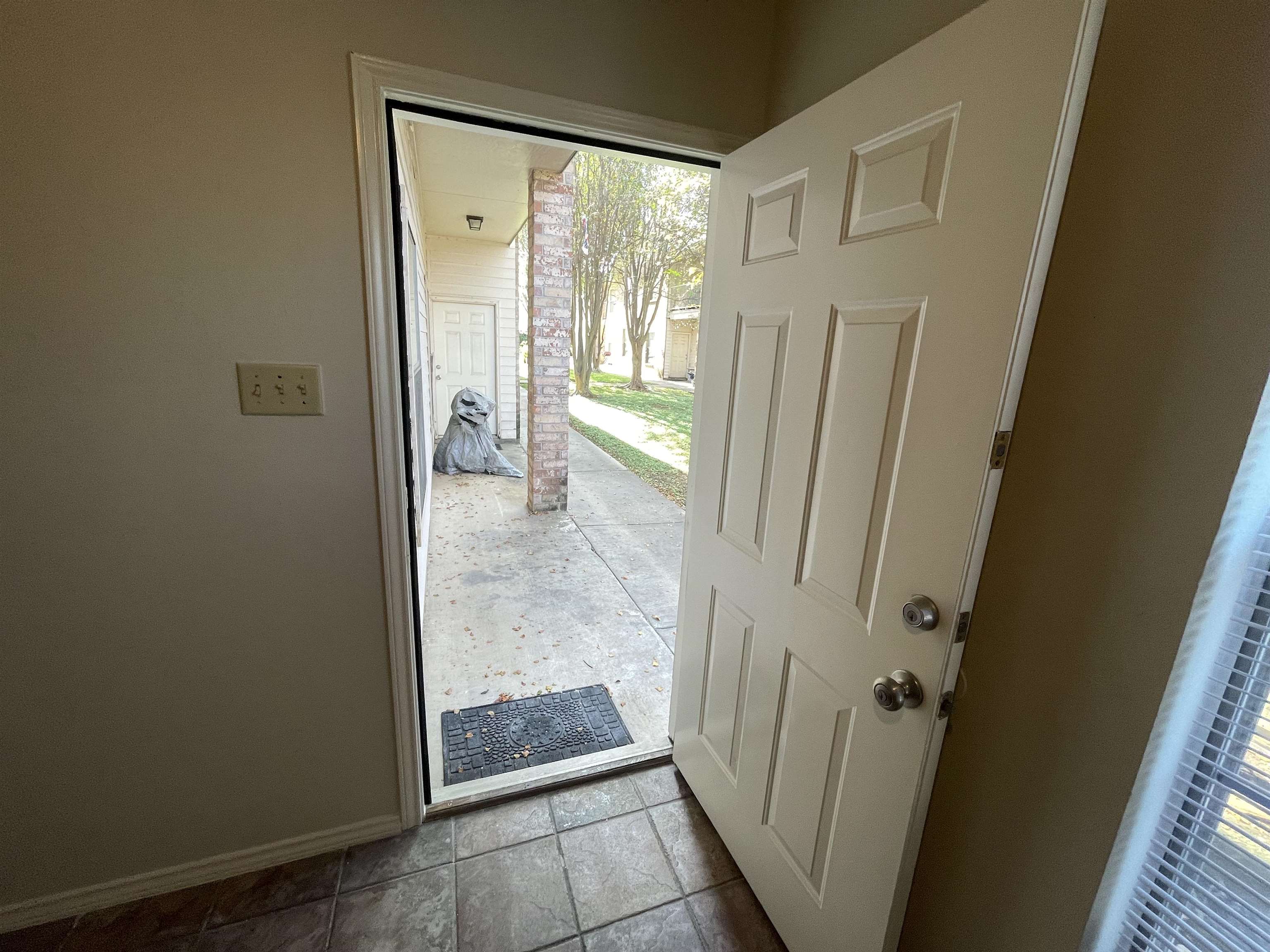 511 Shiloh Dr 1 Property Photo 12