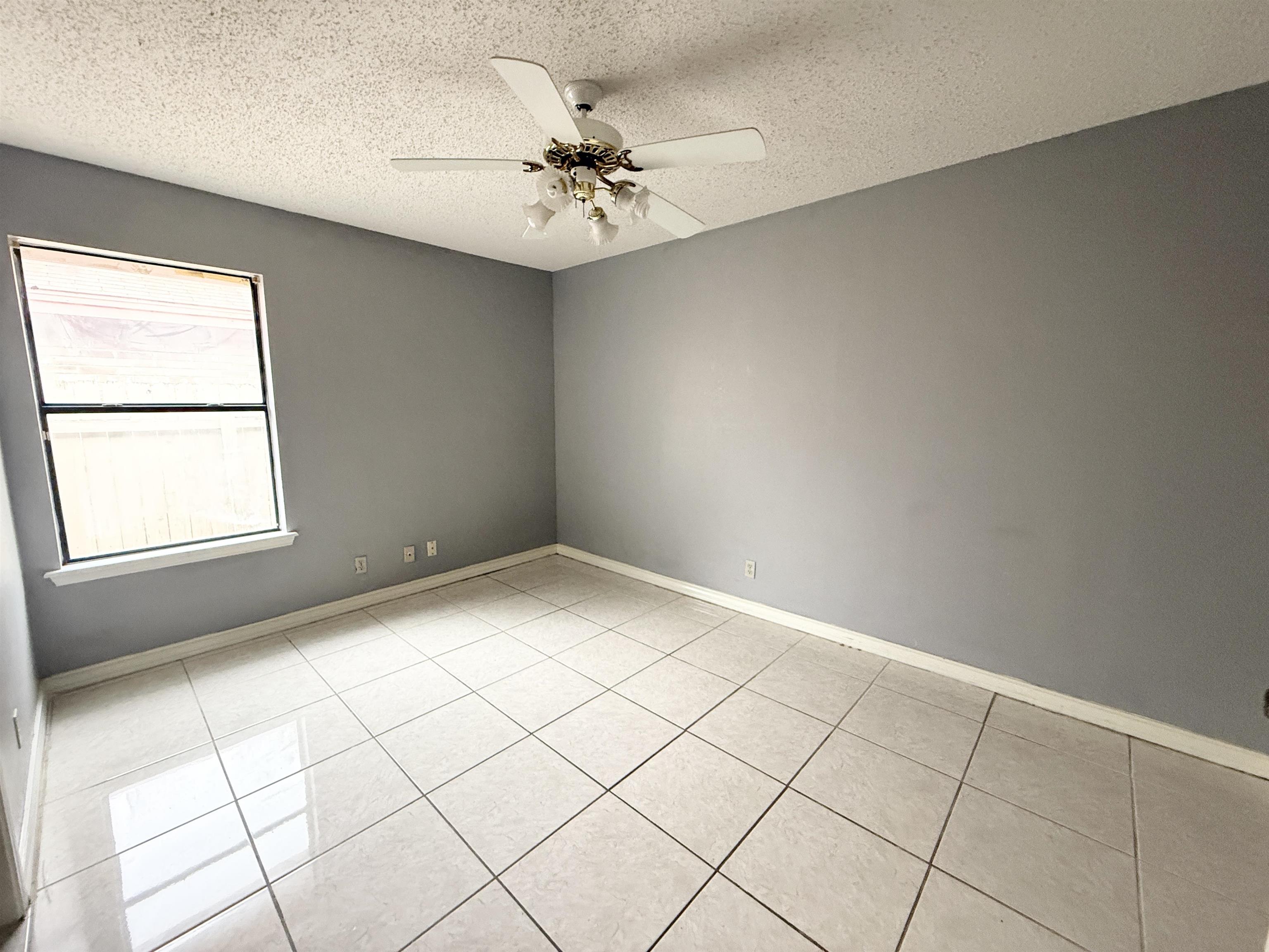 1214 St Patrick Dr Property Photo 19