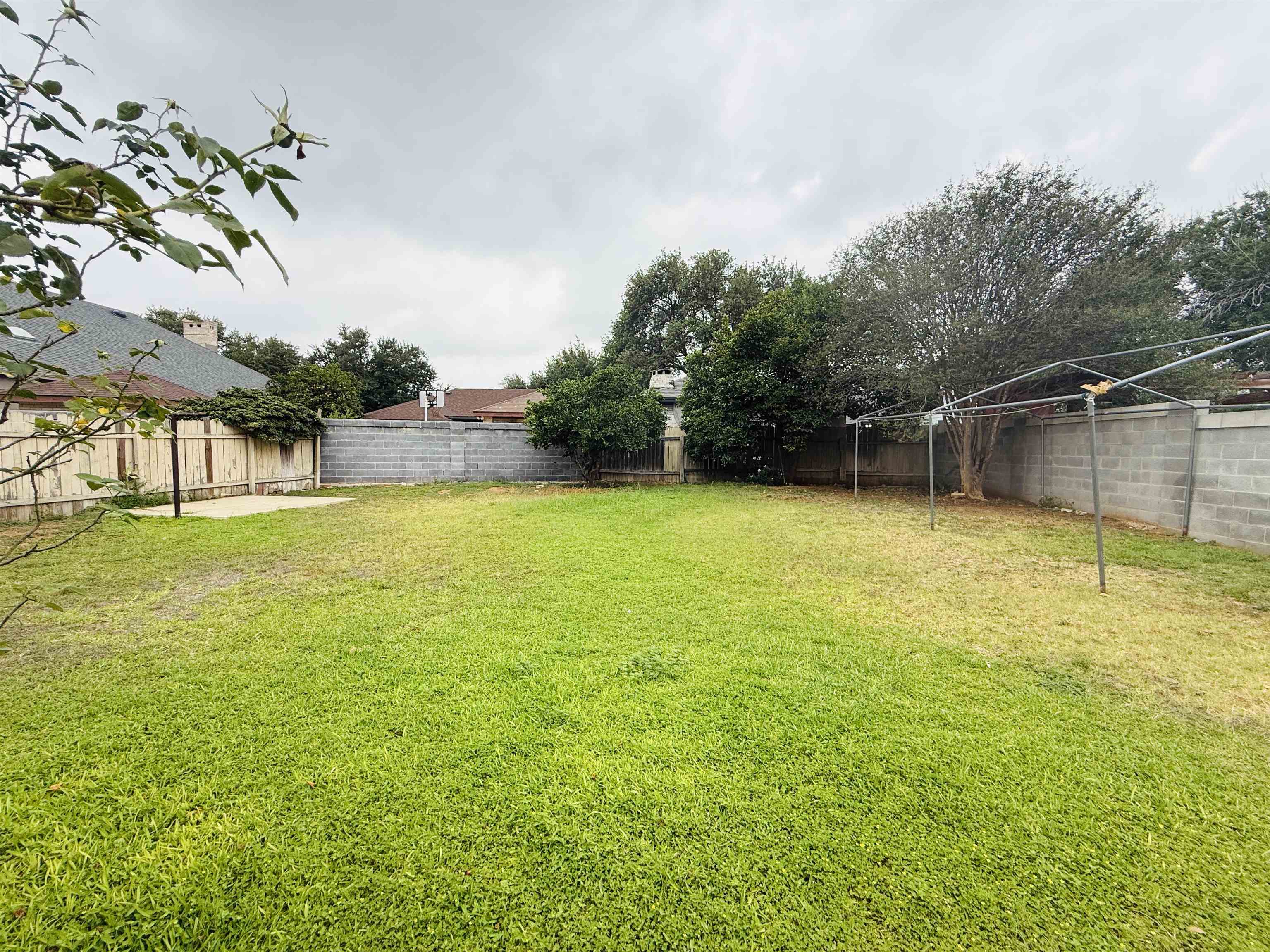 1214 St Patrick Dr Property Photo 25
