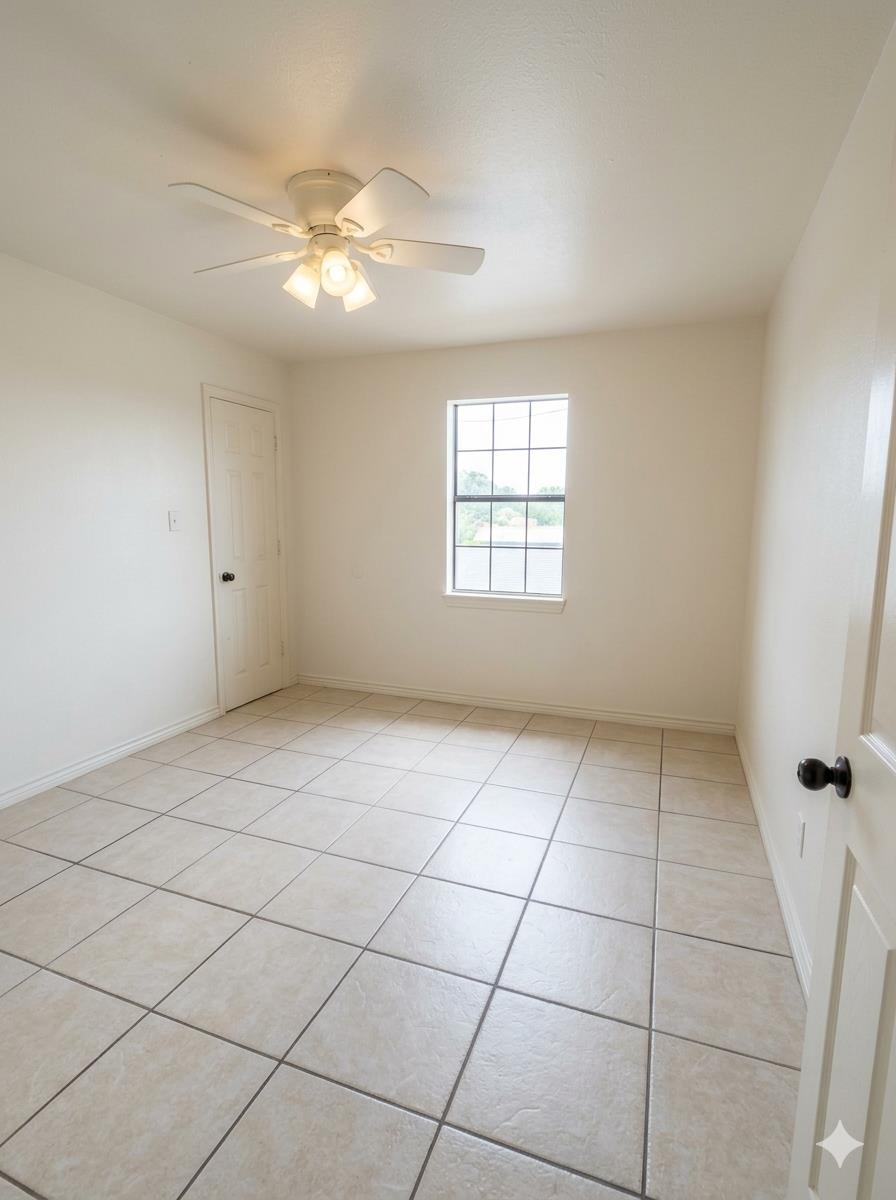 2407 Pierce St Property Photo 12
