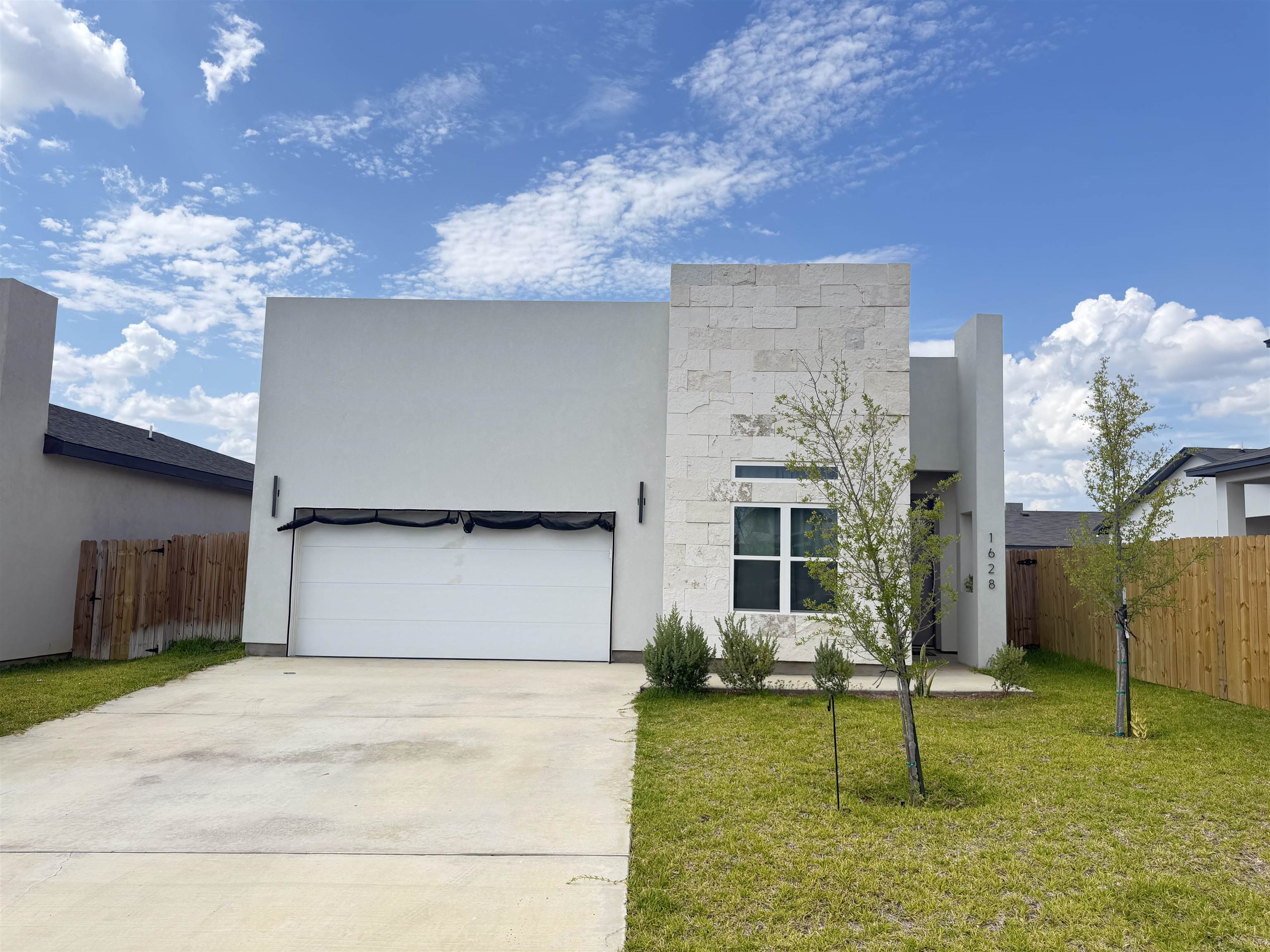 1628 Brangus St. Property Photo 1