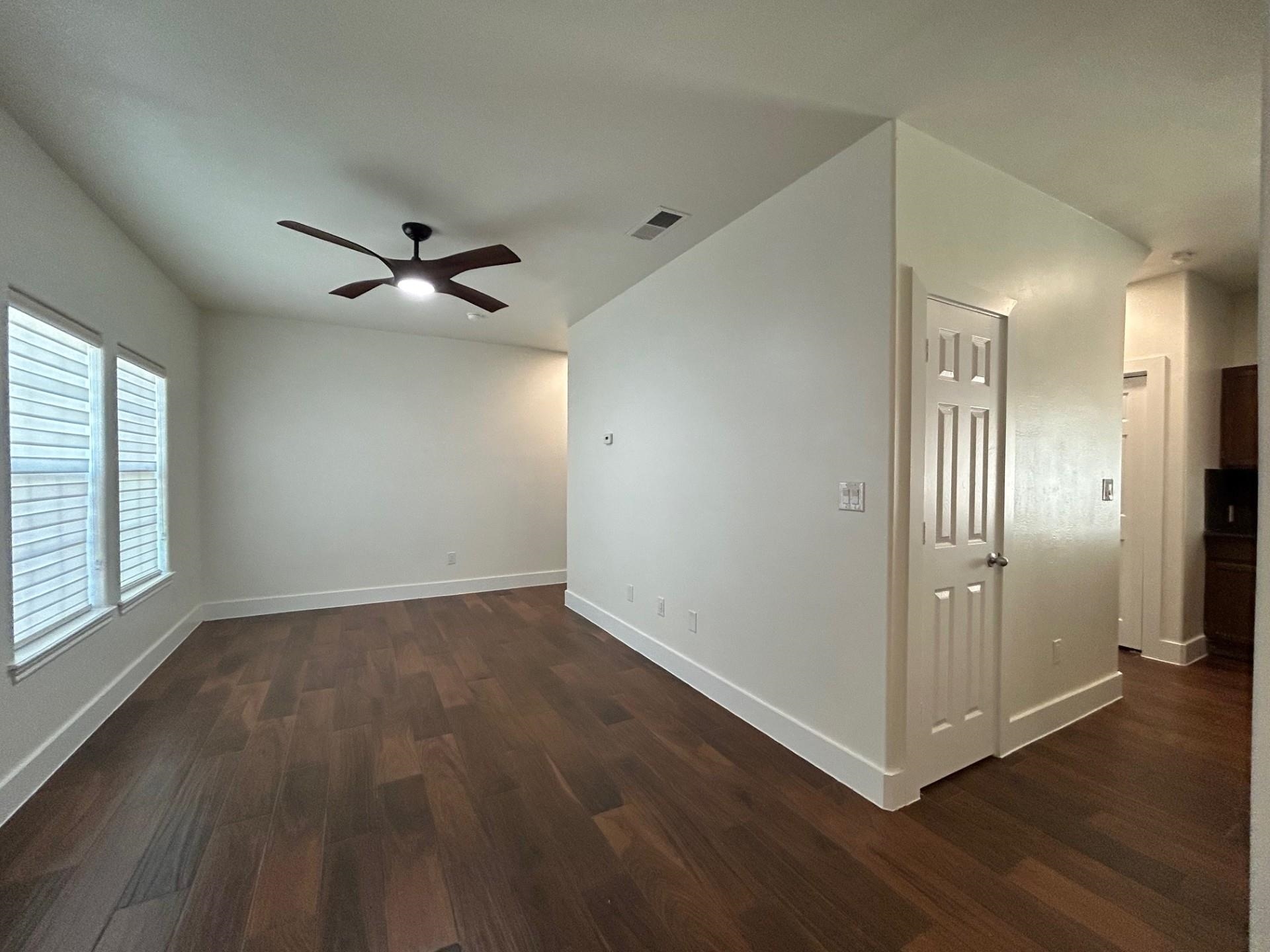 2445 Monarch Dr 801 Property Photo 6