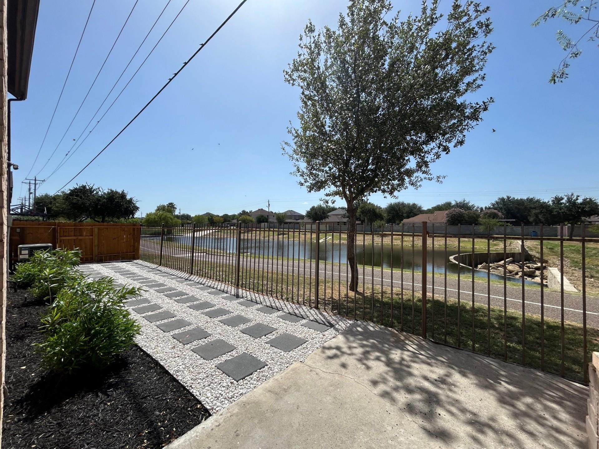 2445 Monarch Dr 801 Property Photo 19