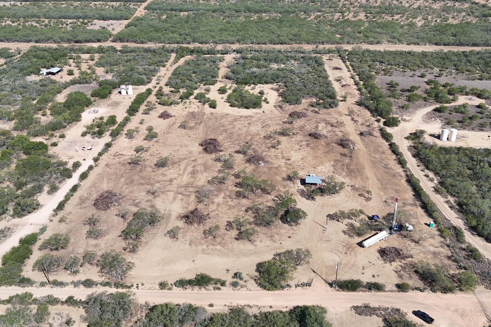 630 Los Huisaches Rd. Property Photo 1
