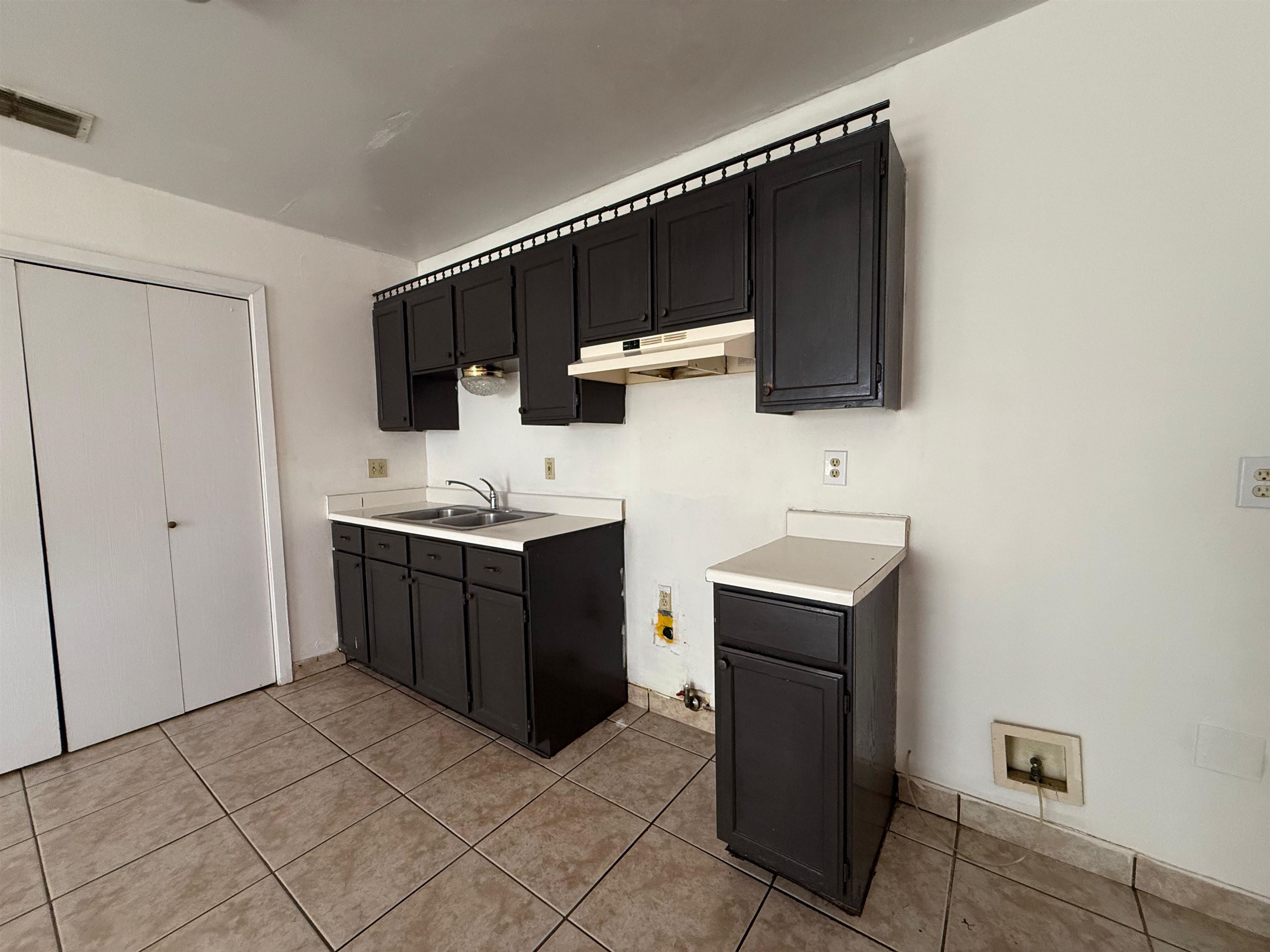 308 Larga Vista Dr Property Photo 4