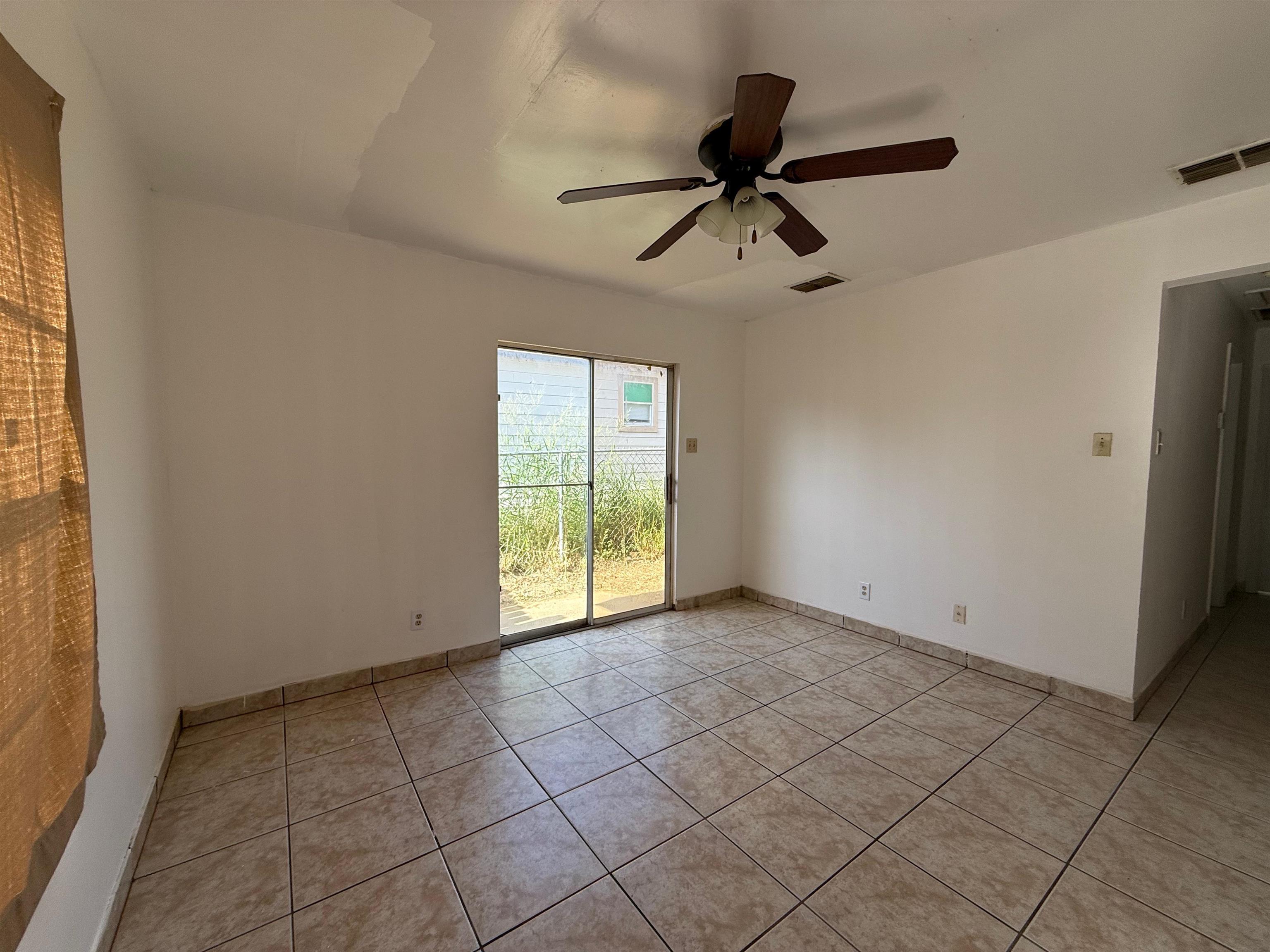 308 Larga Vista Dr Property Photo 6