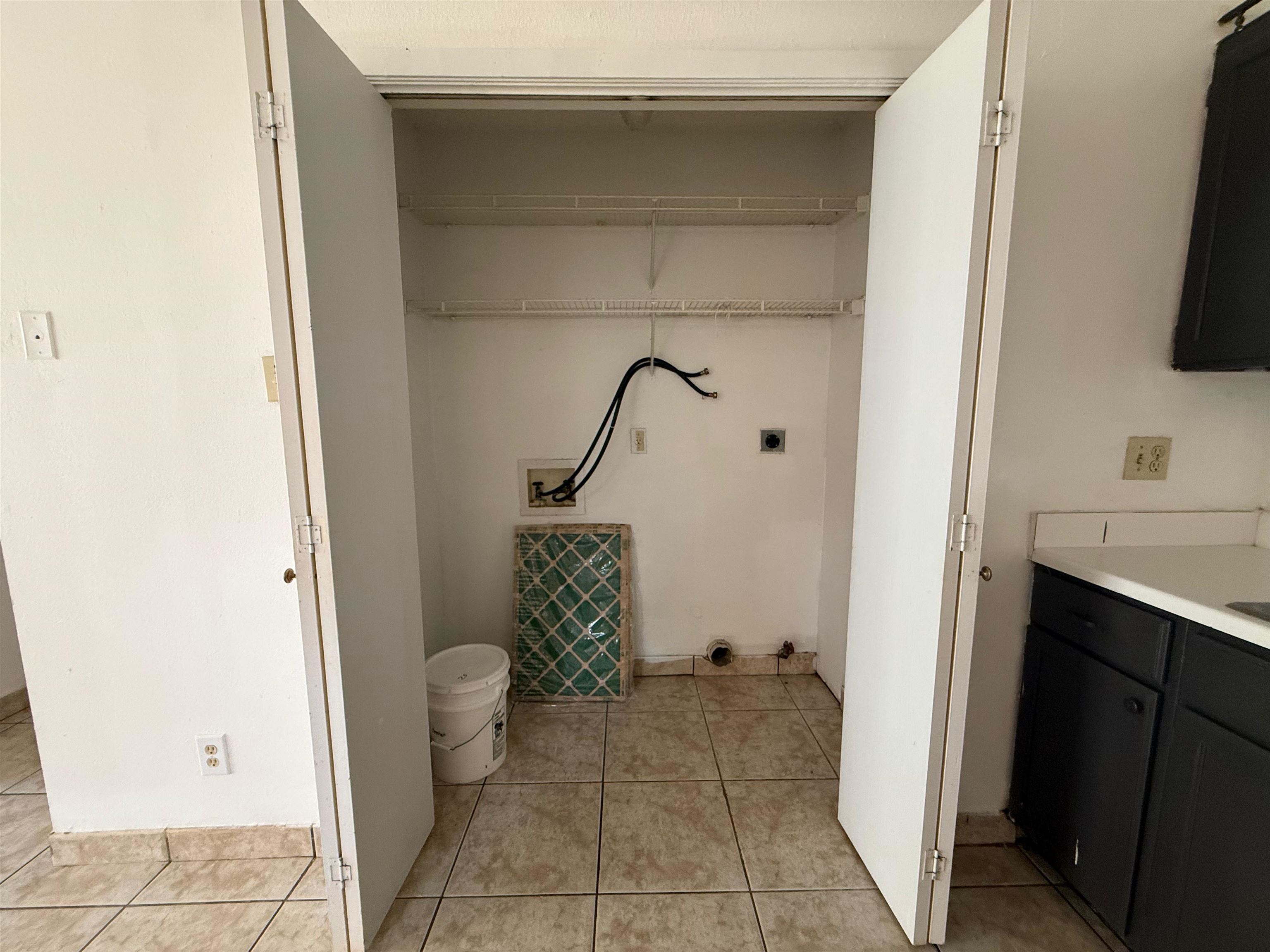 308 Larga Vista Dr Property Photo 13