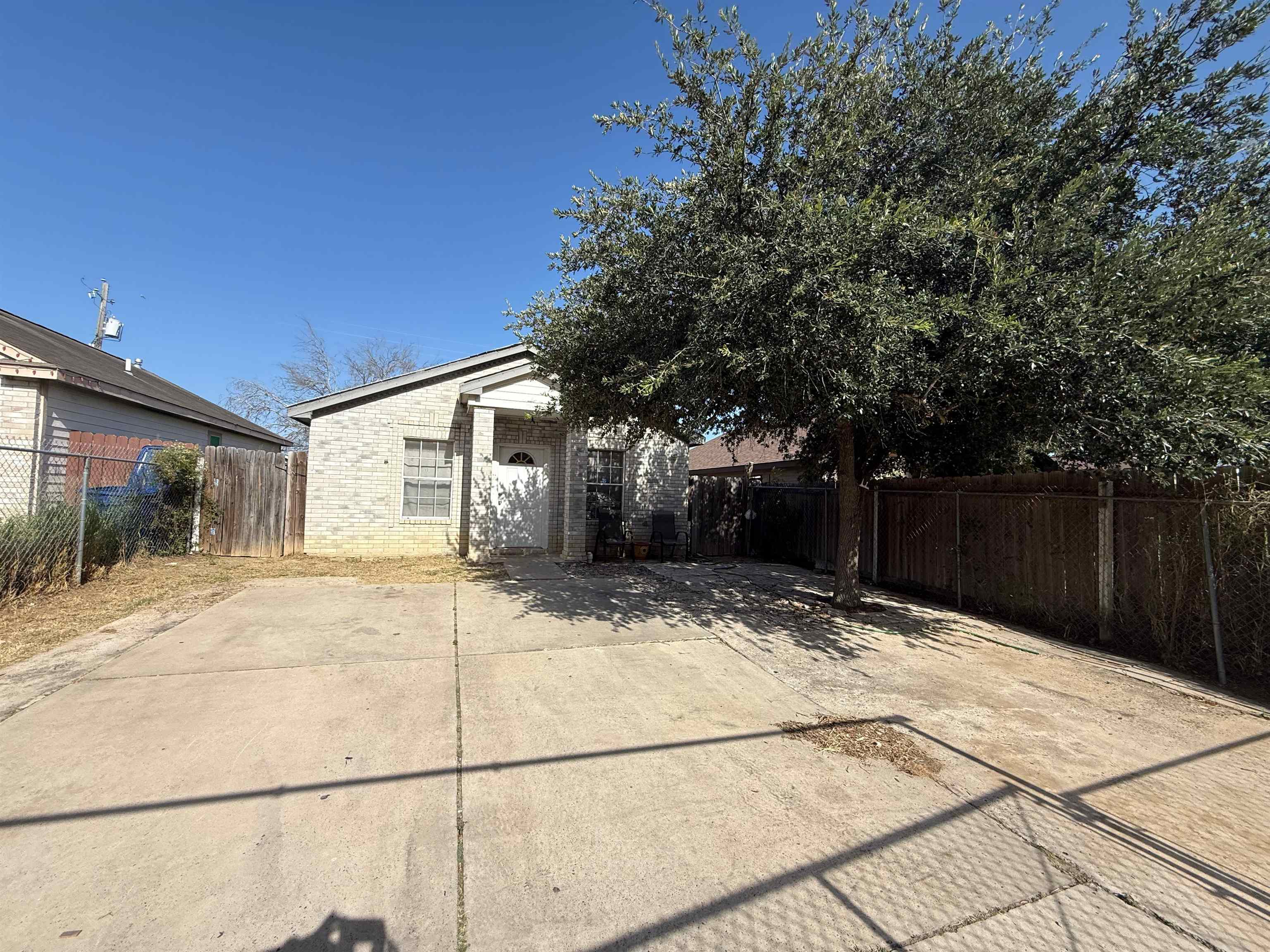 308 Larga Vista Dr Property Photo 15