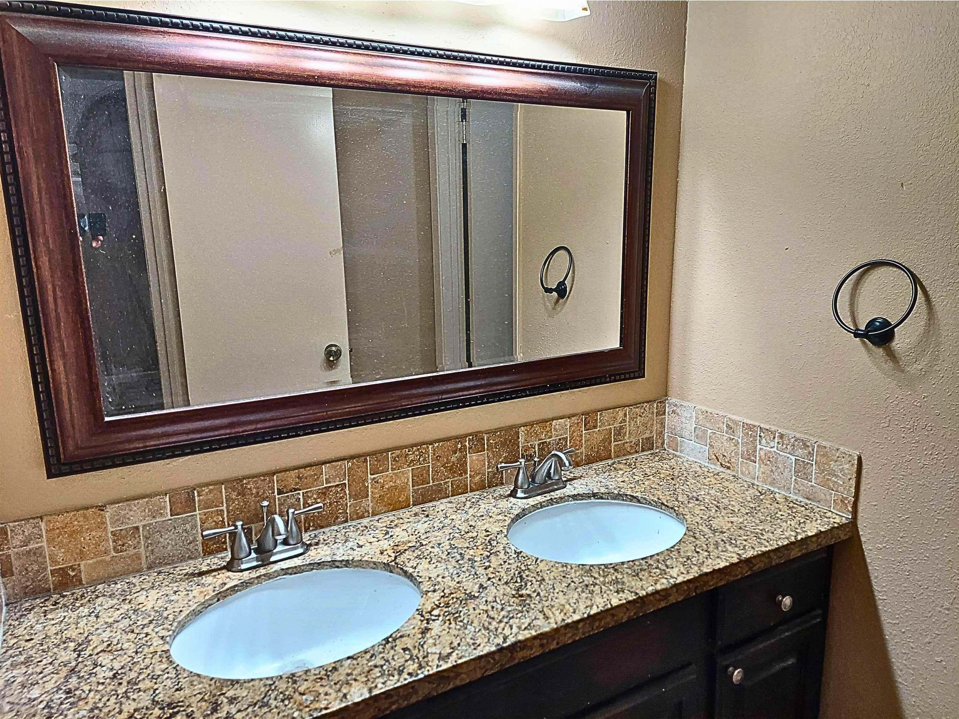 1914 Lowry Rd Property Photo 10