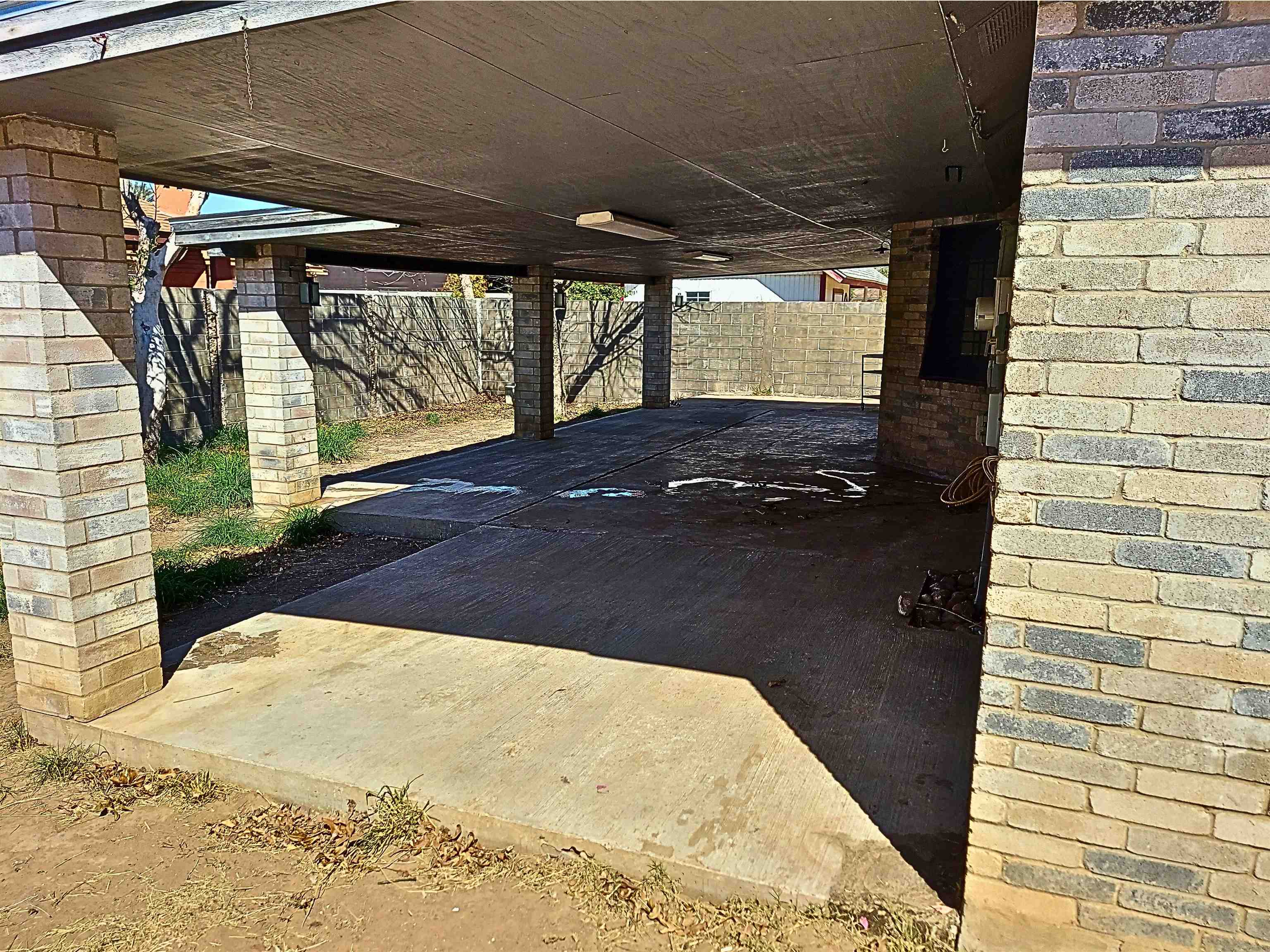 1914 Lowry Rd Property Photo 12