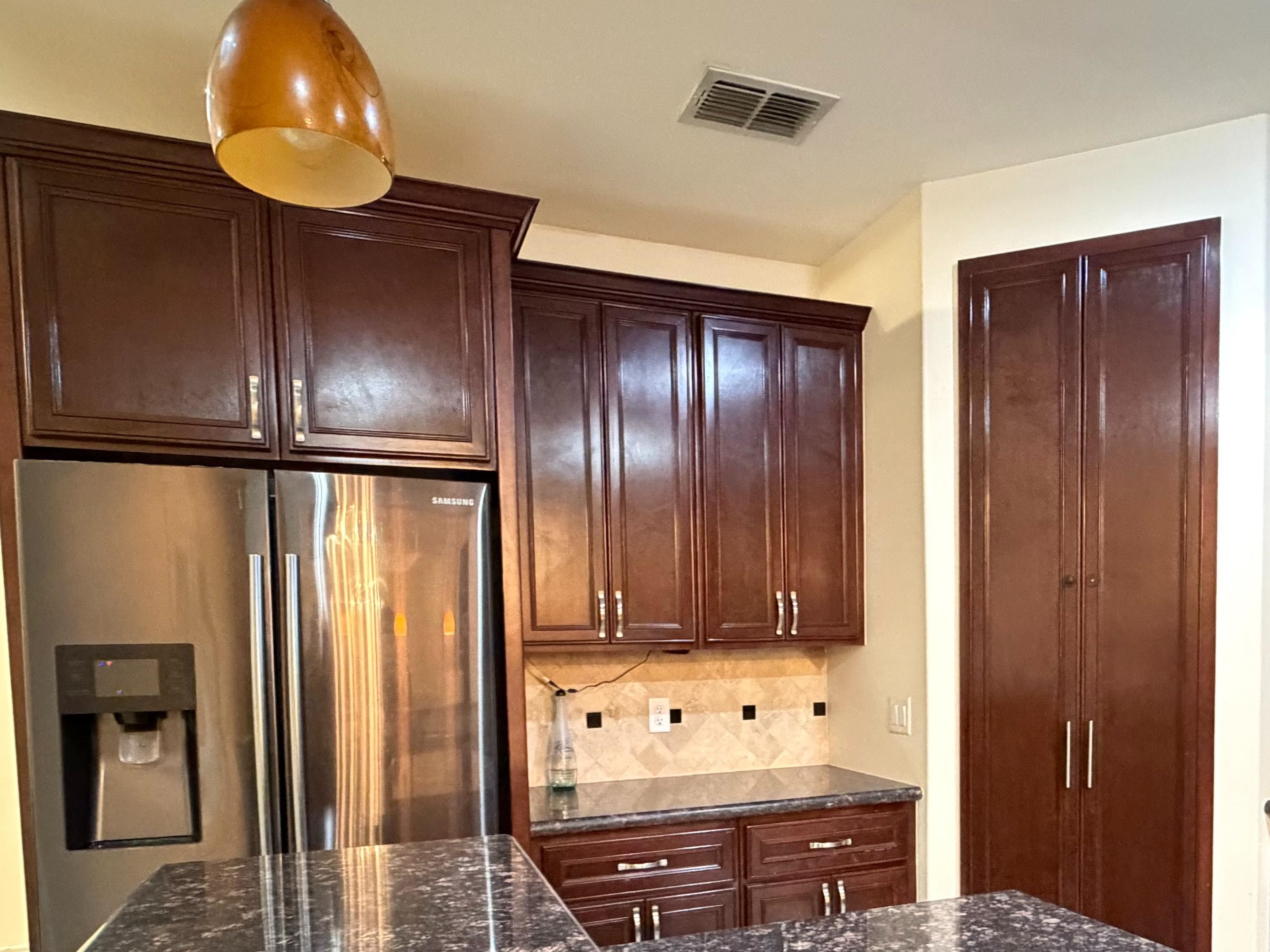 180 Lake Carnegie Ct. Property Photo 22