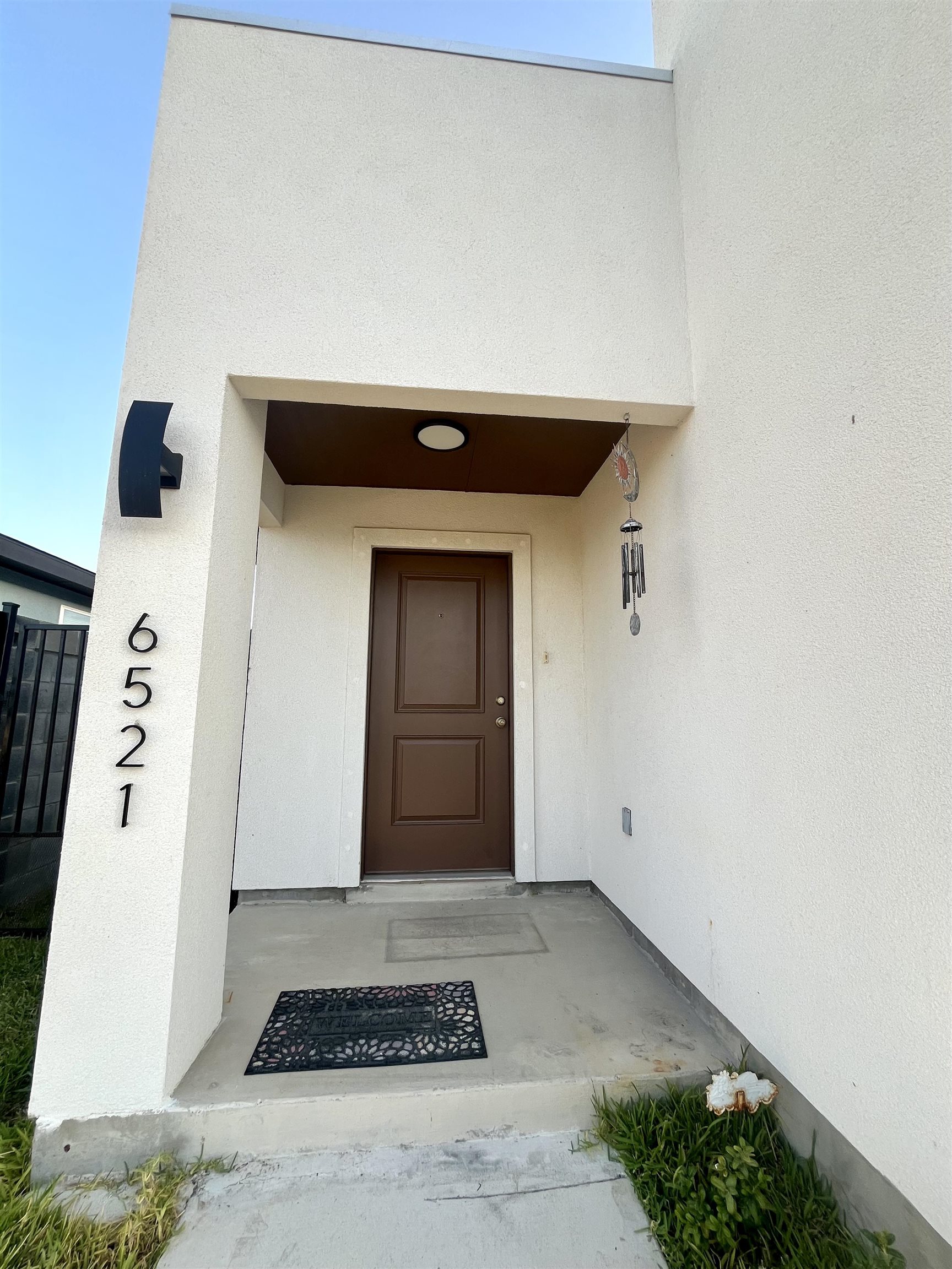 6521 Adenia Loop Property Photo 5