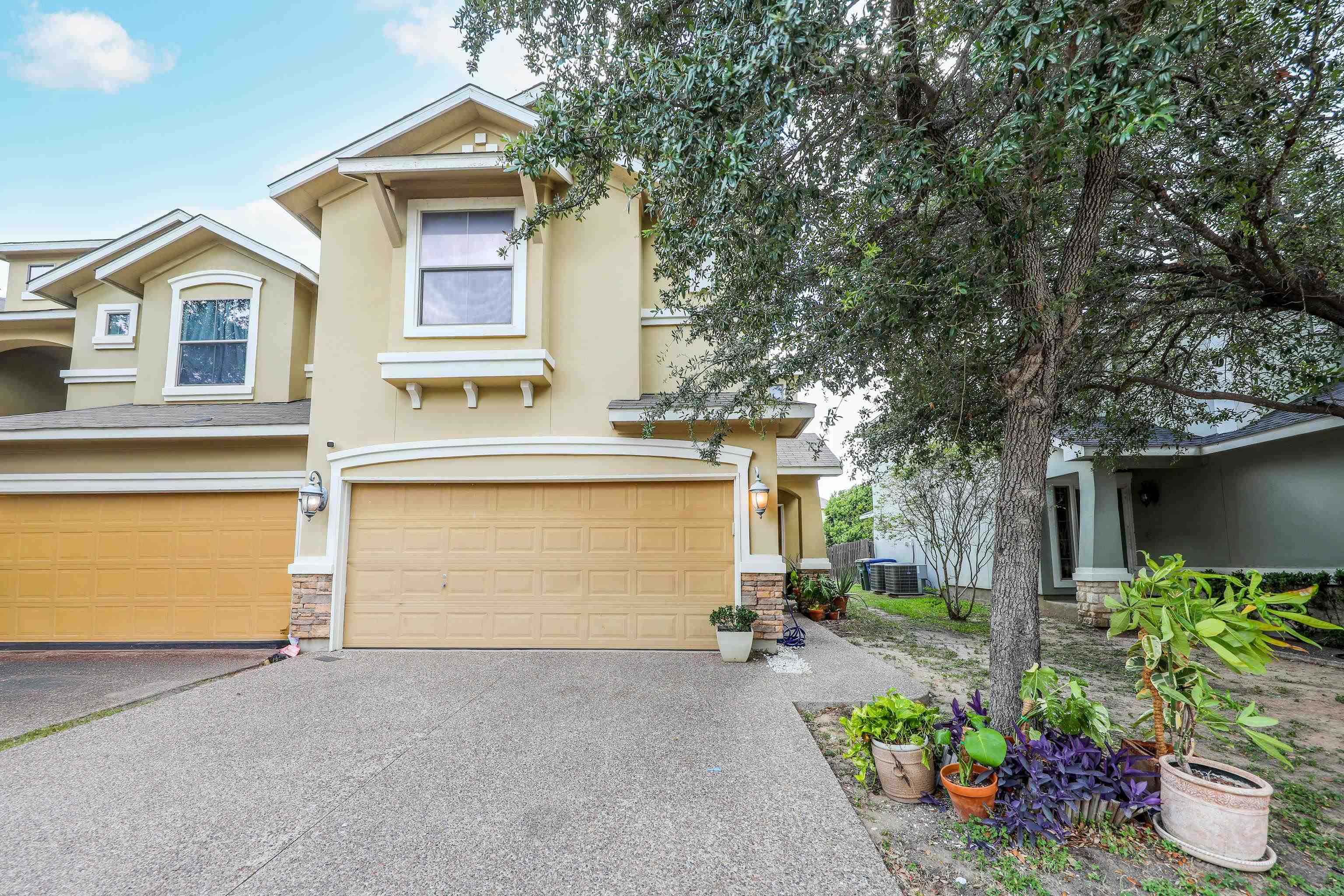 9310 Albany Dr 60 Property Photo 1