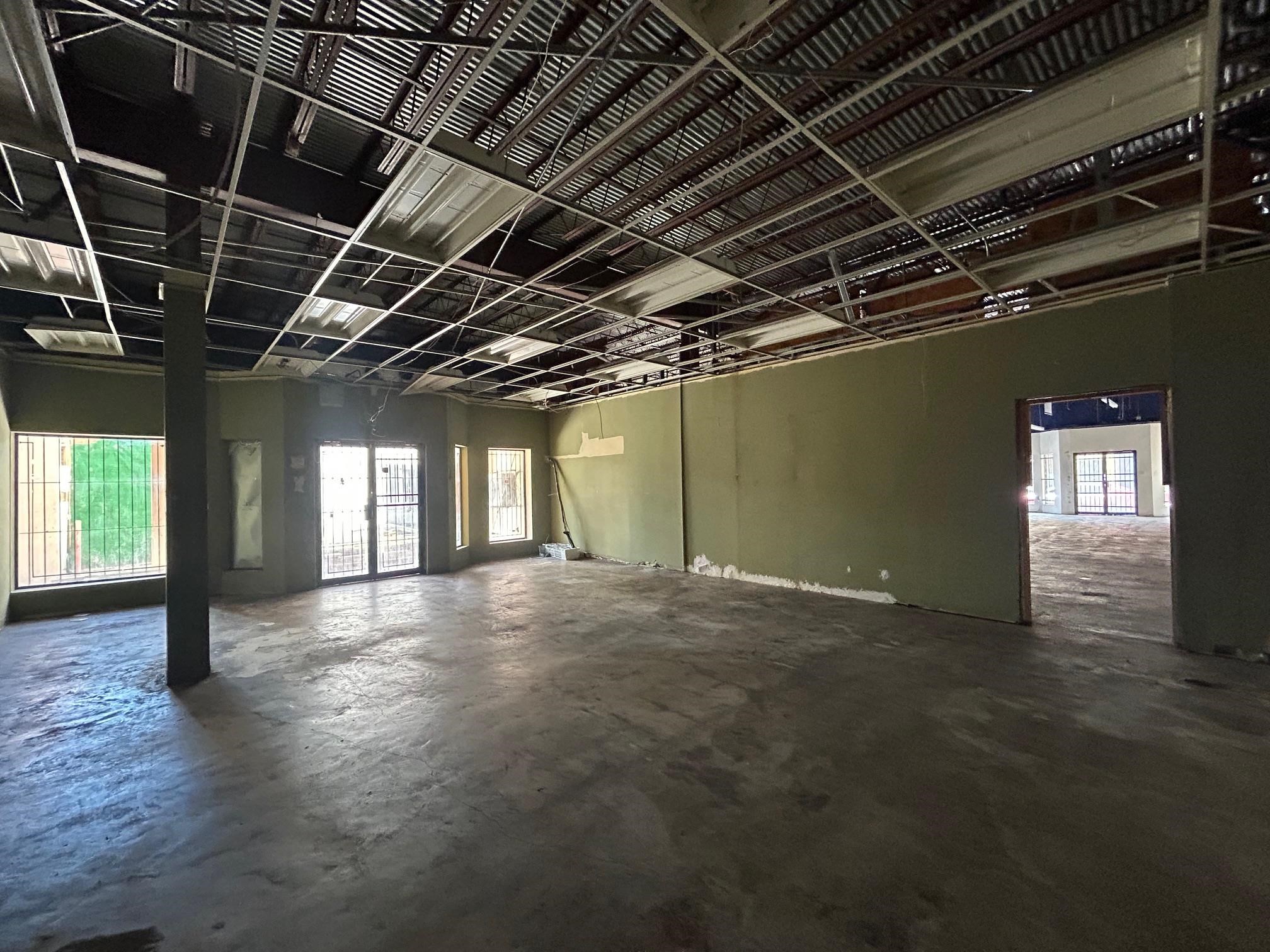 1311 Iturbide St Property Photo 12