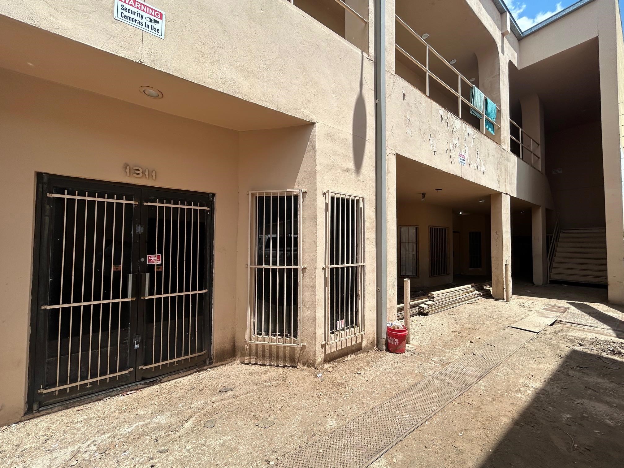 1311 Iturbide St Property Photo 16