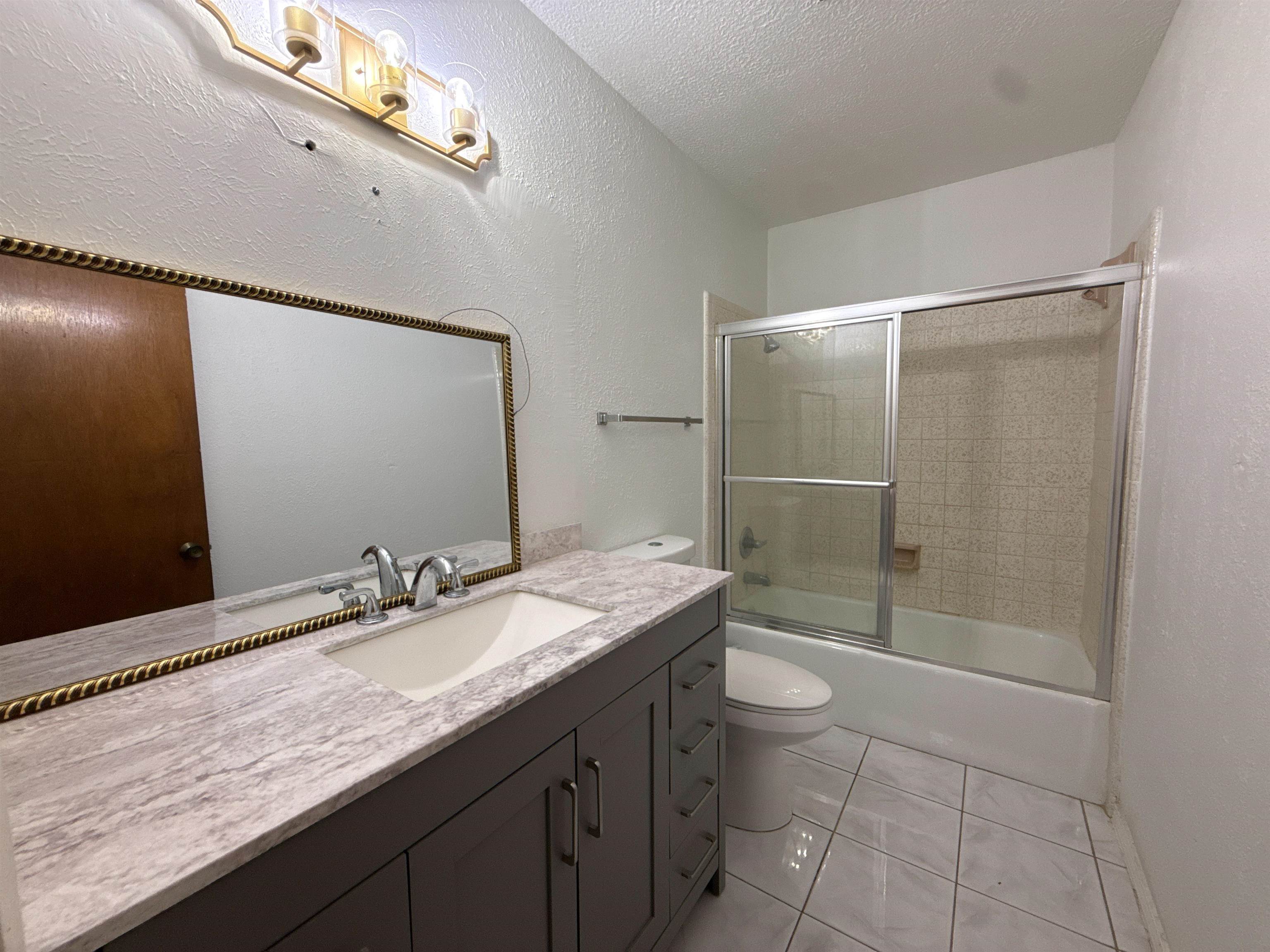 201 Gumwood Ln Property Photo 13