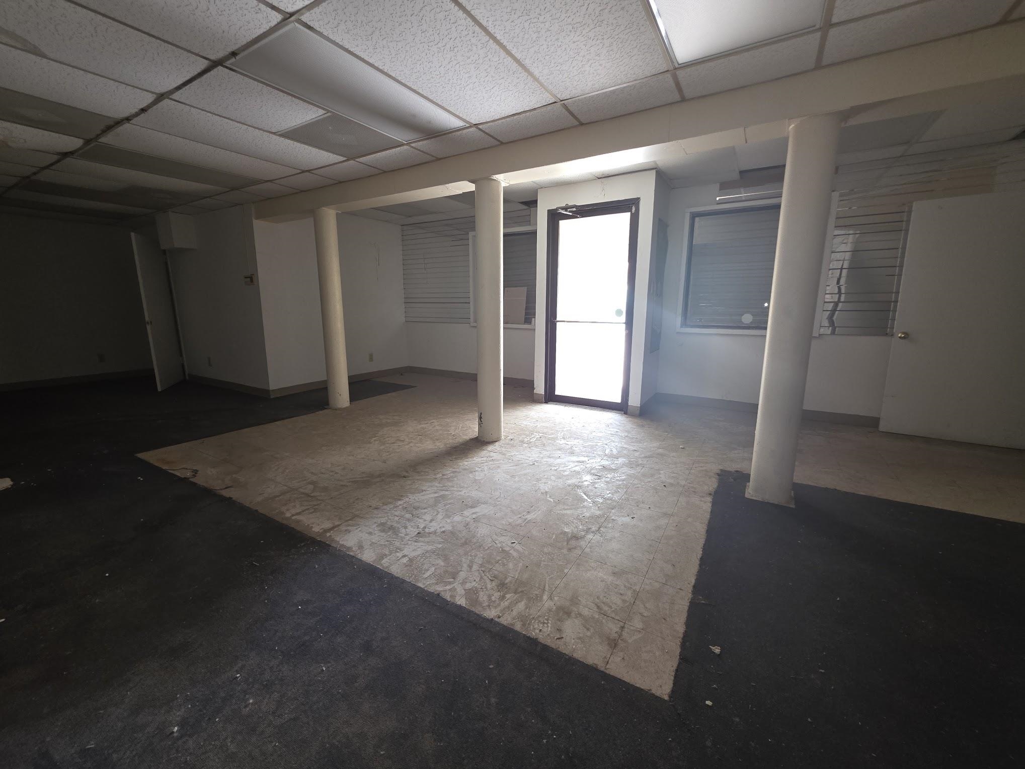1301 Zaragoza St Property Photo 10
