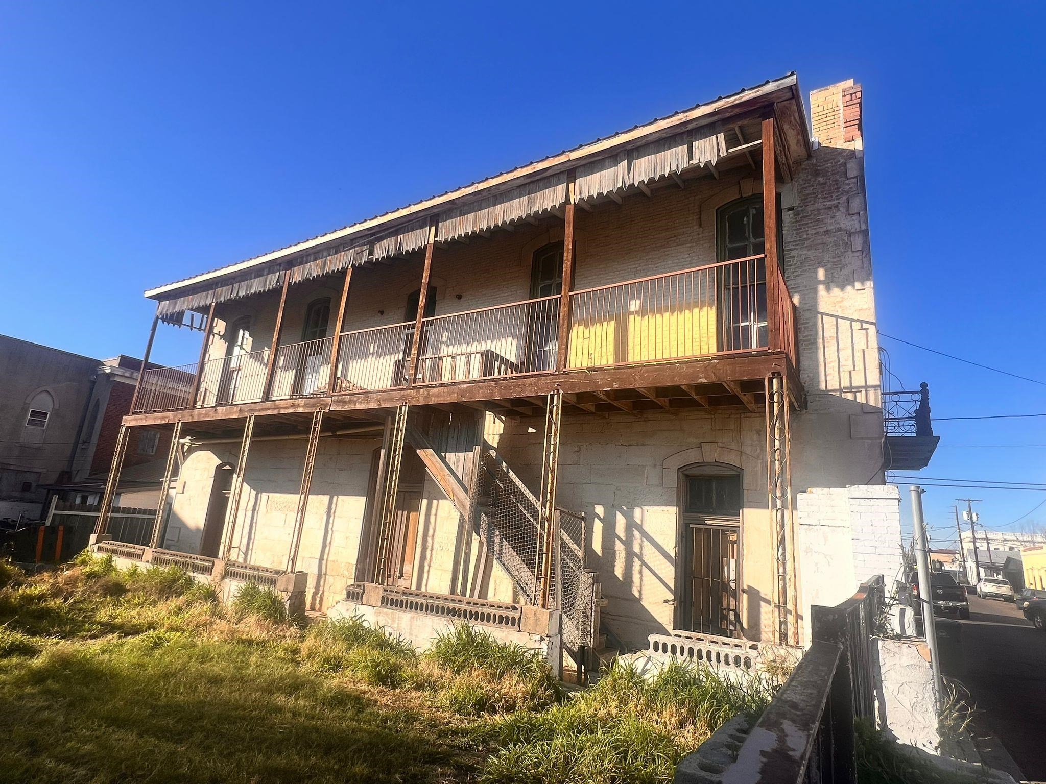 520 Davis Ave A Property Photo 19