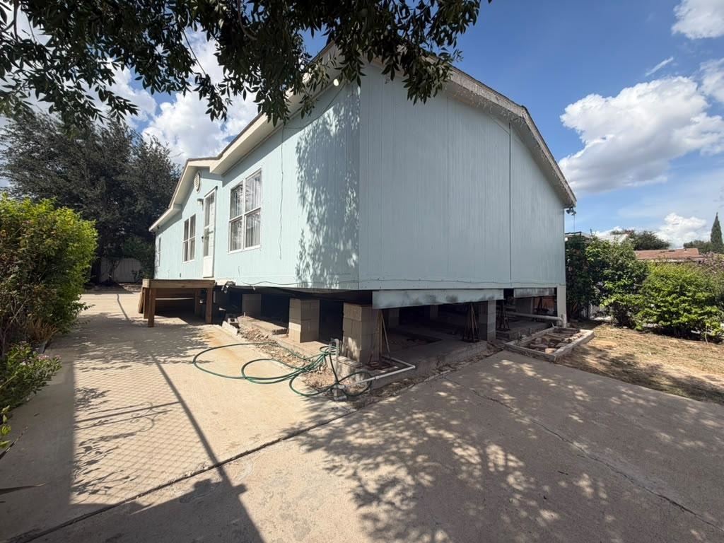 814 Flag St Property Photo 24