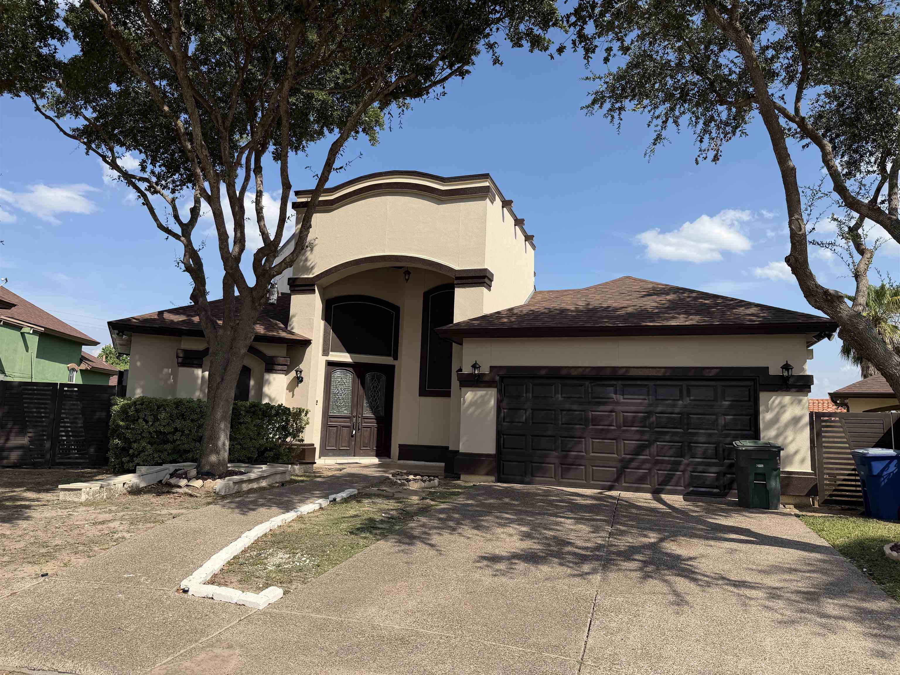 421 Baffin Bay Dr Property Photo 1