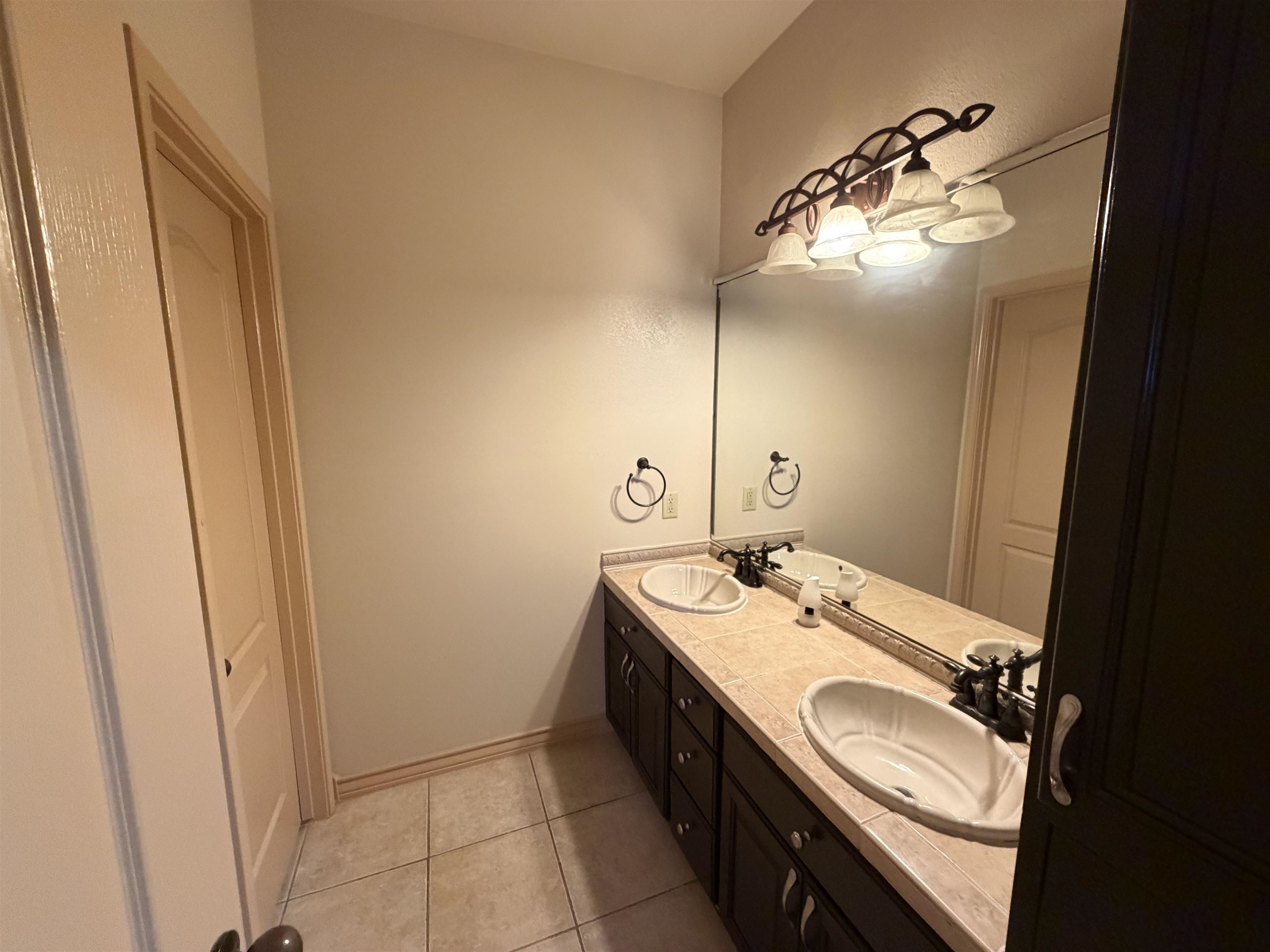 421 Baffin Bay Dr Property Photo 10