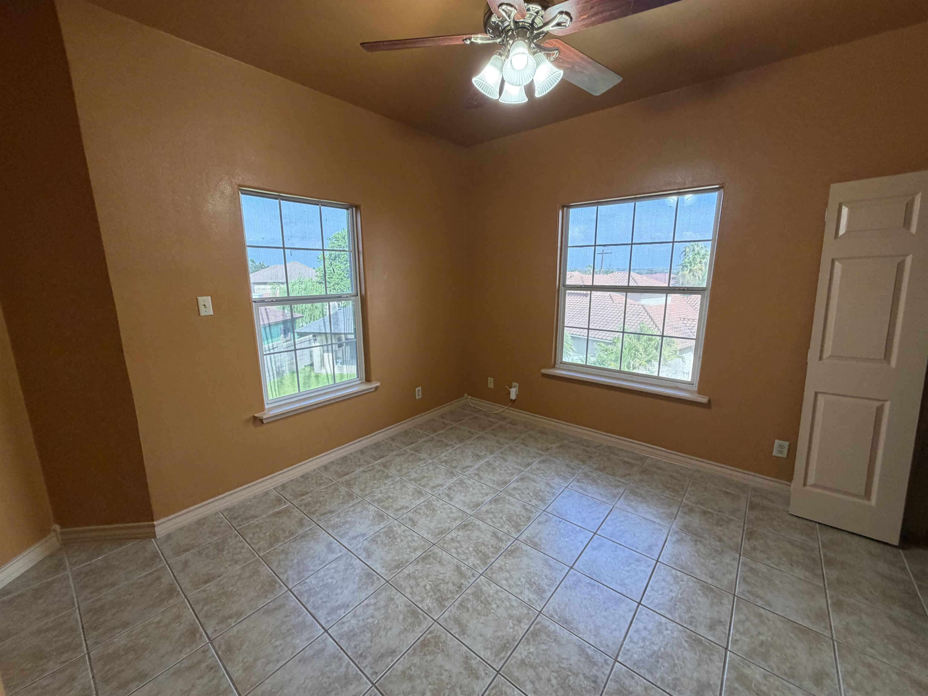 421 Baffin Bay Dr Property Photo 11