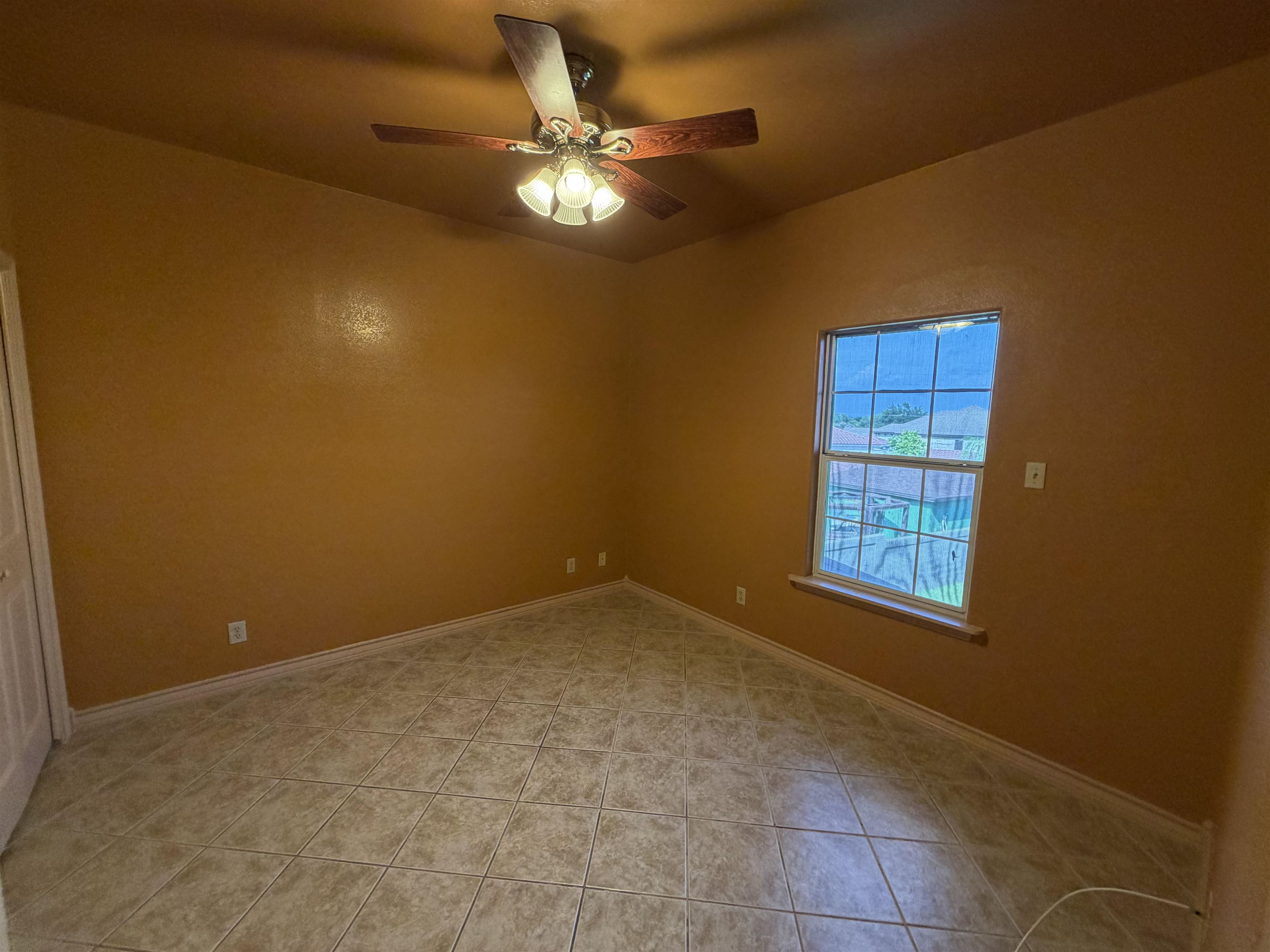 421 Baffin Bay Dr Property Photo 12