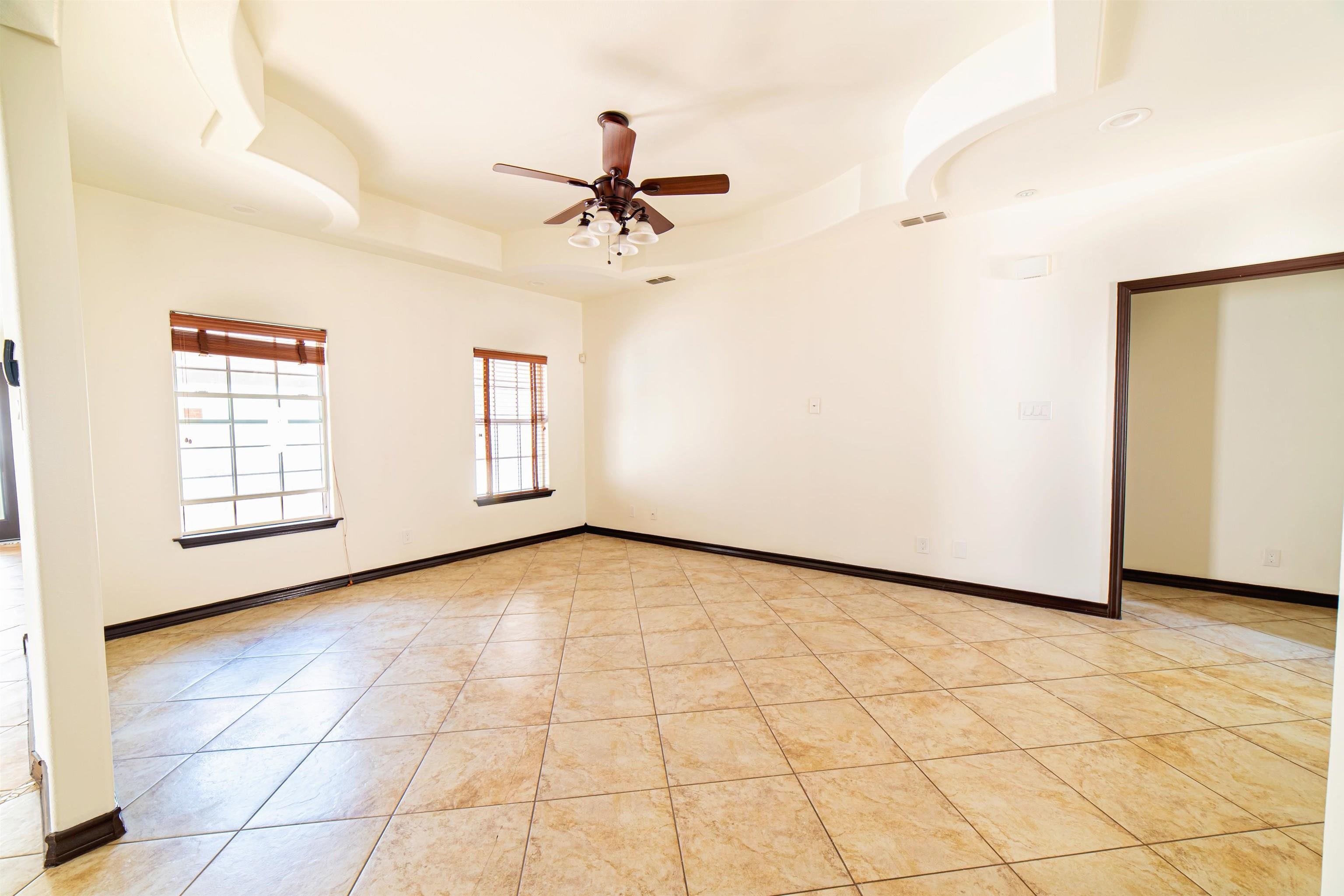 2110 Lima Lp Property Photo 8