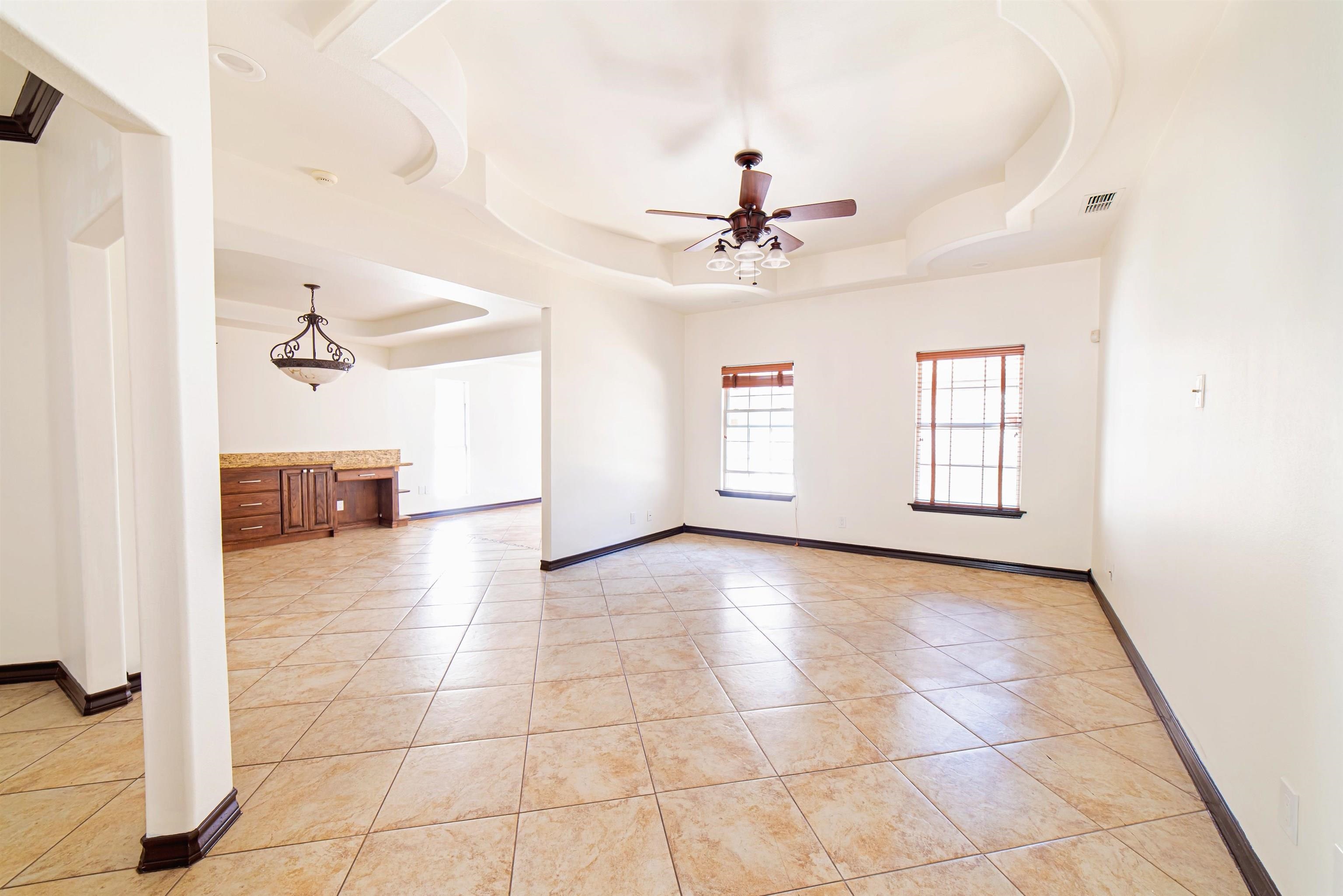 2110 Lima Lp Property Photo 9