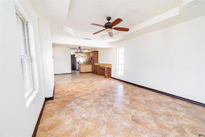 2110 Lima Lp Property Photo 15
