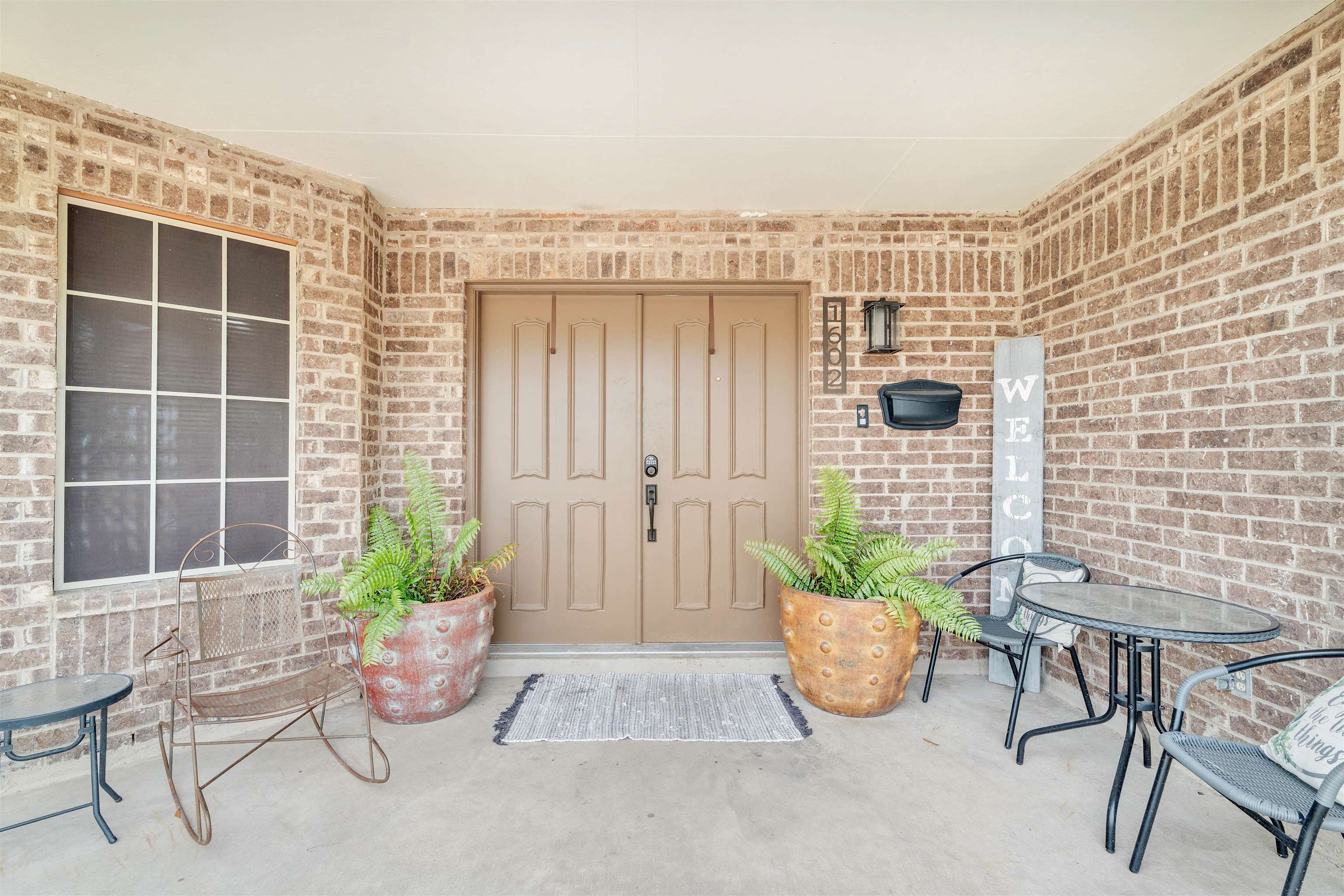 1602 2nd St Property Photo 5