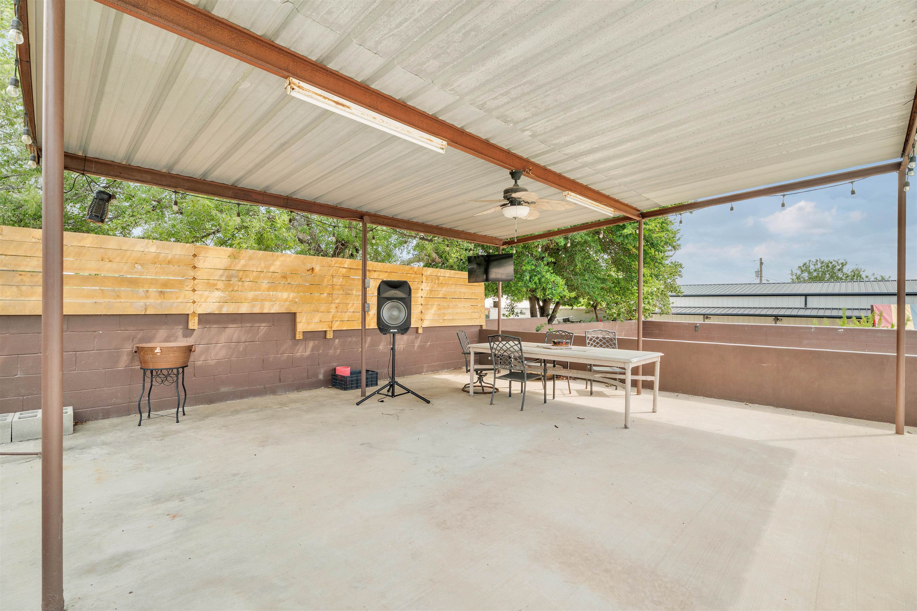1602 2nd St Property Photo 33