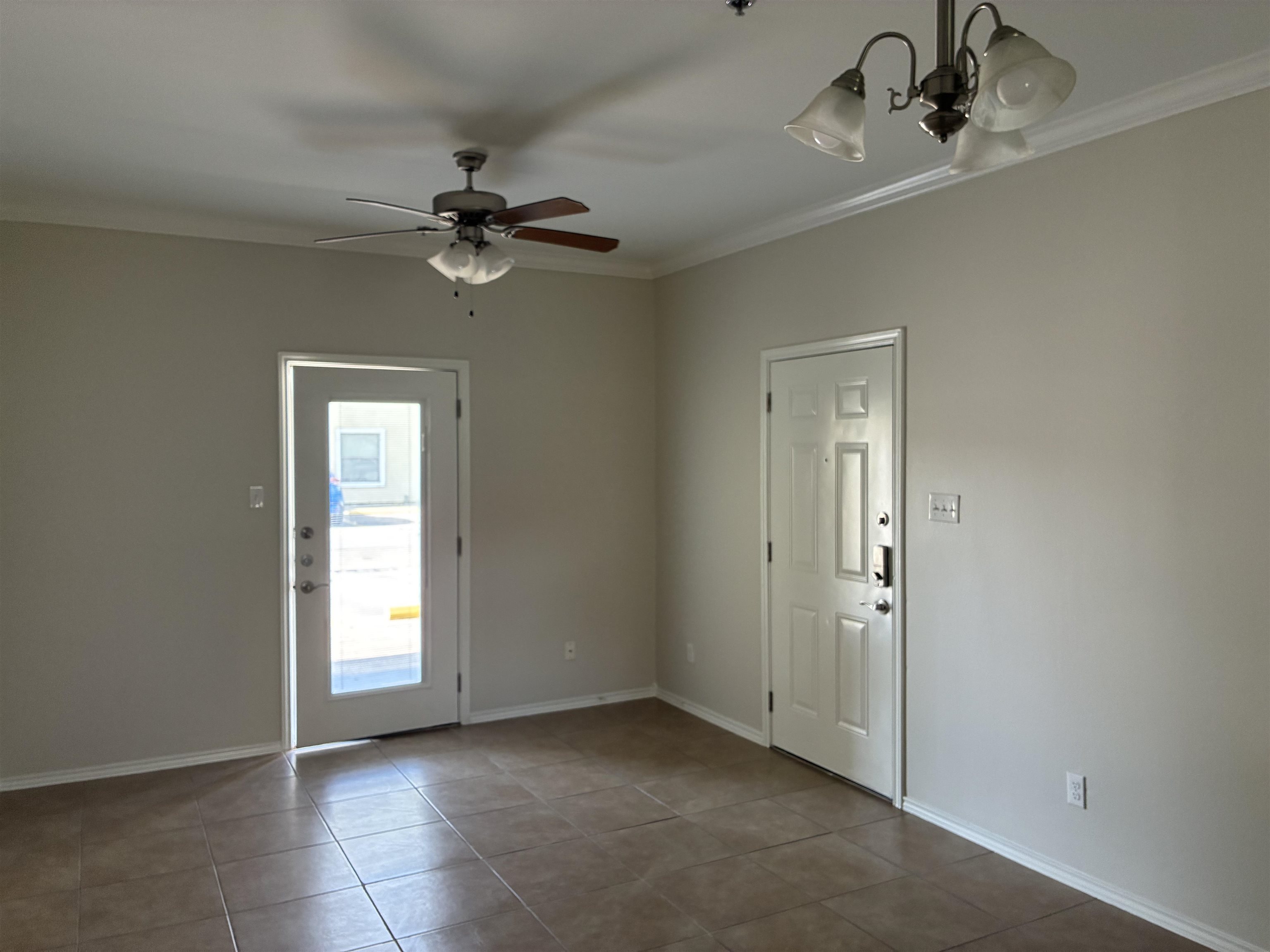 5402 Marcella Ave #107b Property Photo 7