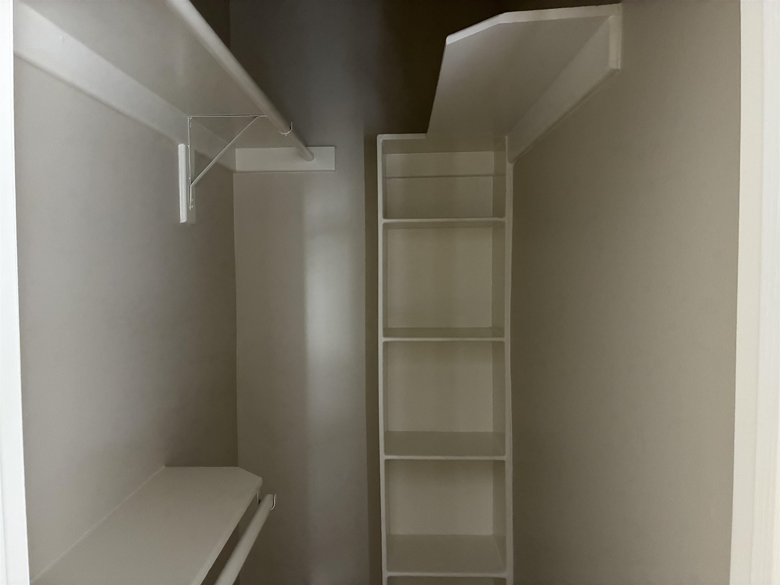 5402 Marcella Ave #107b Property Photo 14