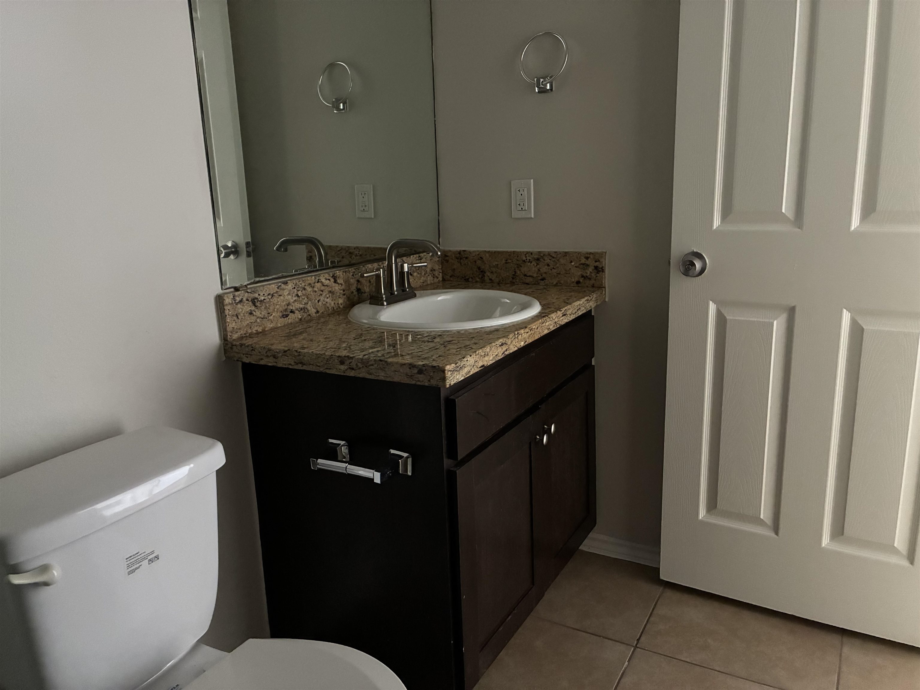 5402 Marcella Ave #107b Property Photo 18