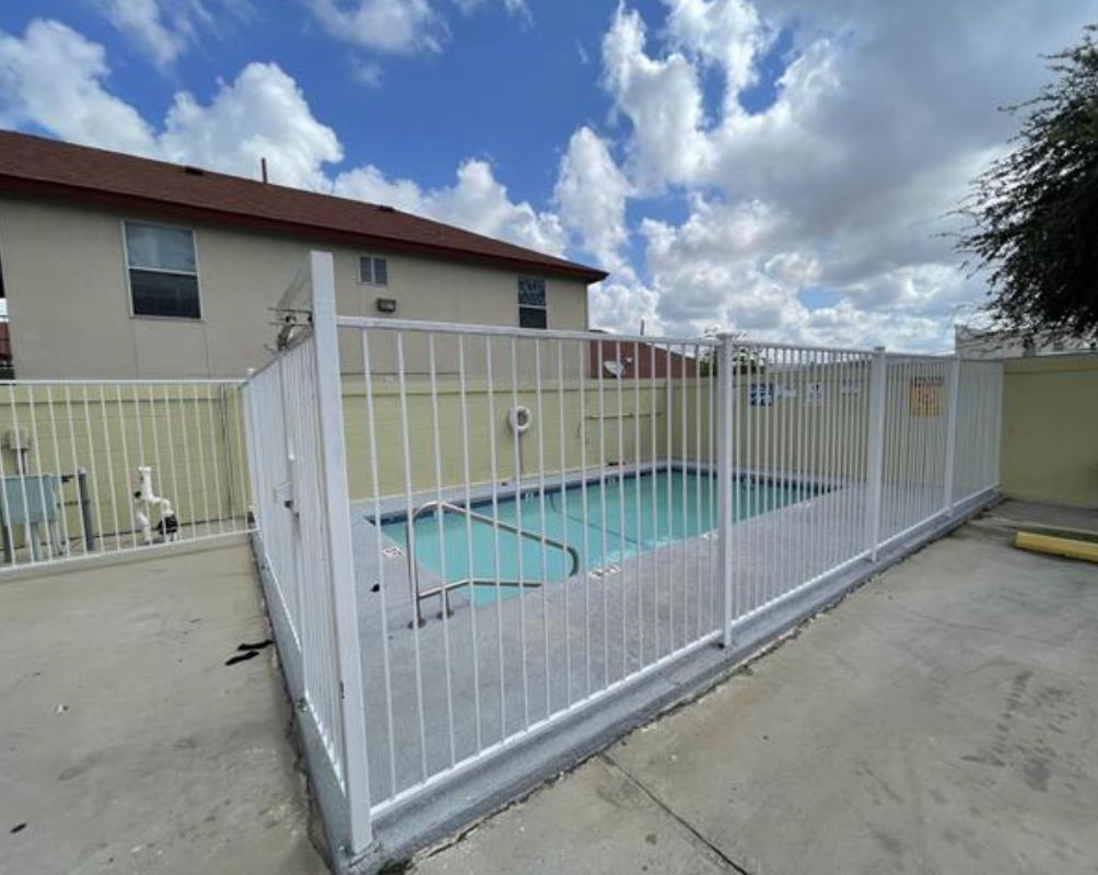 5402 Marcella Ave #107b Property Photo 20