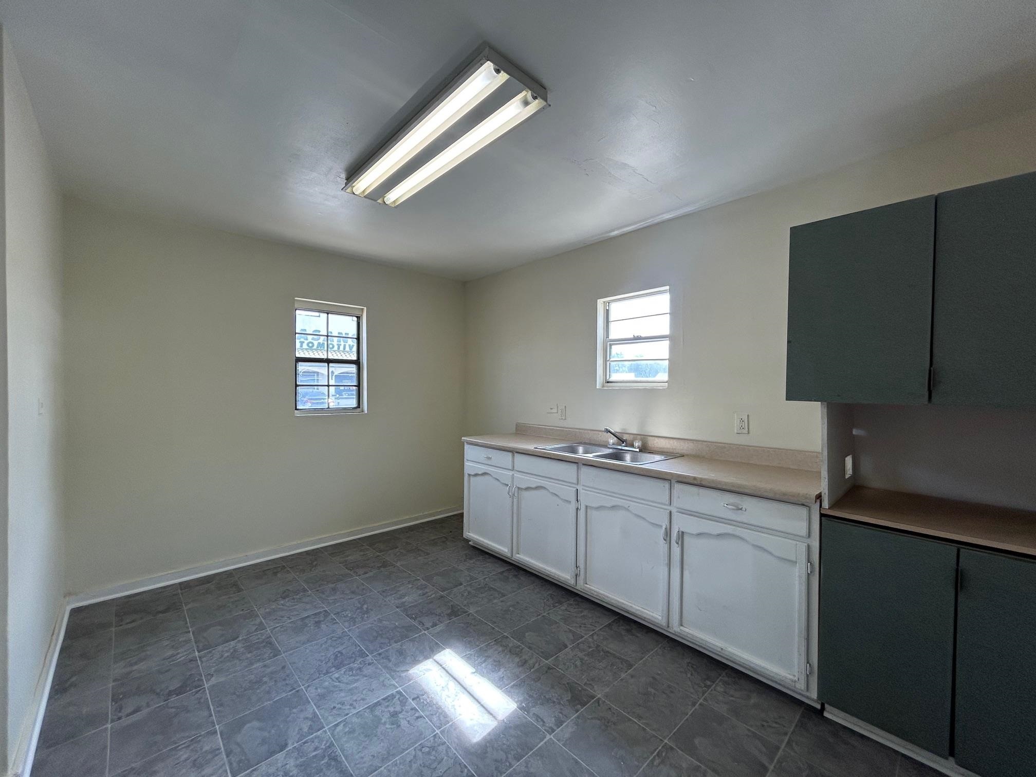 815 San Jorge Ave Property Photo 18