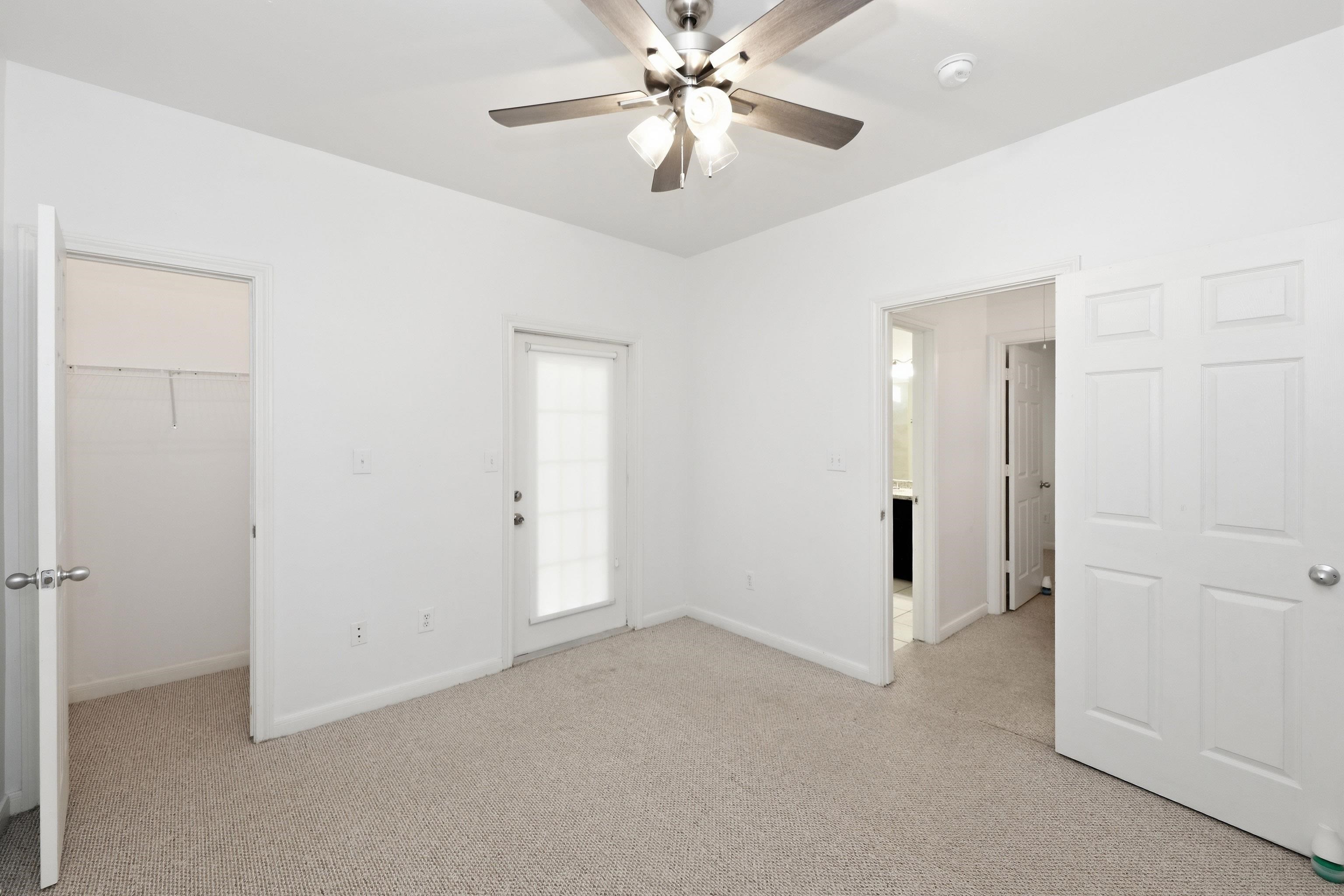 2445 Monarch Dr 1003 Property Photo 21