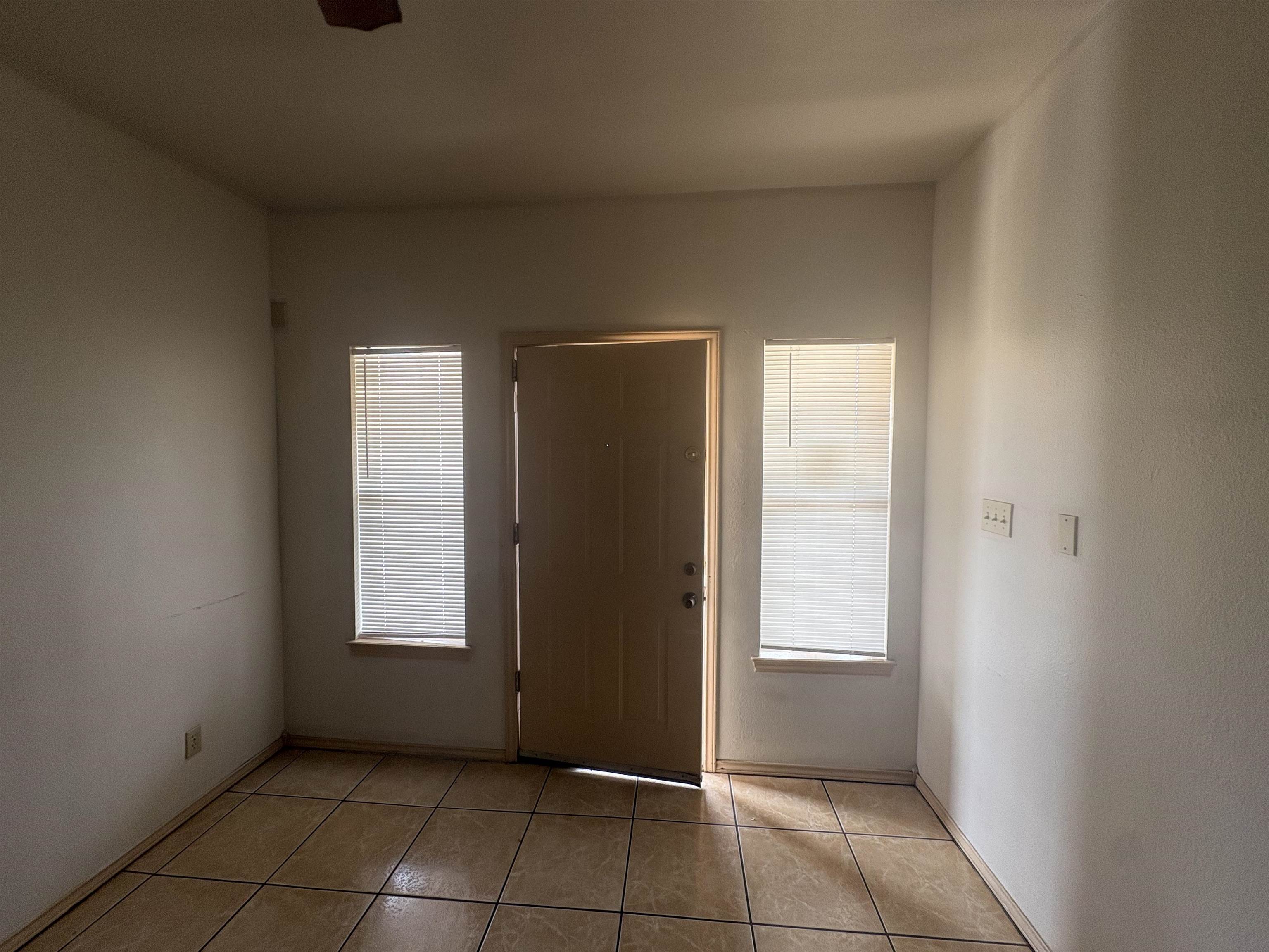 4419 Springfield Ave 202 Property Photo 6