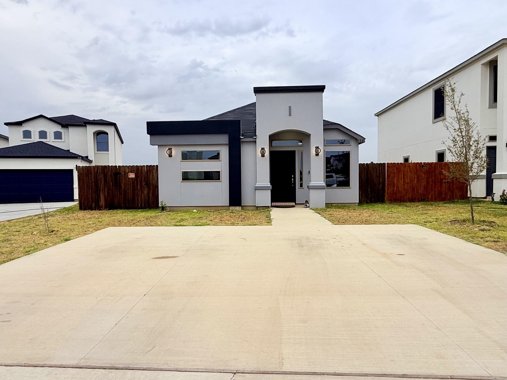 508 Concepcion Property Photo 1