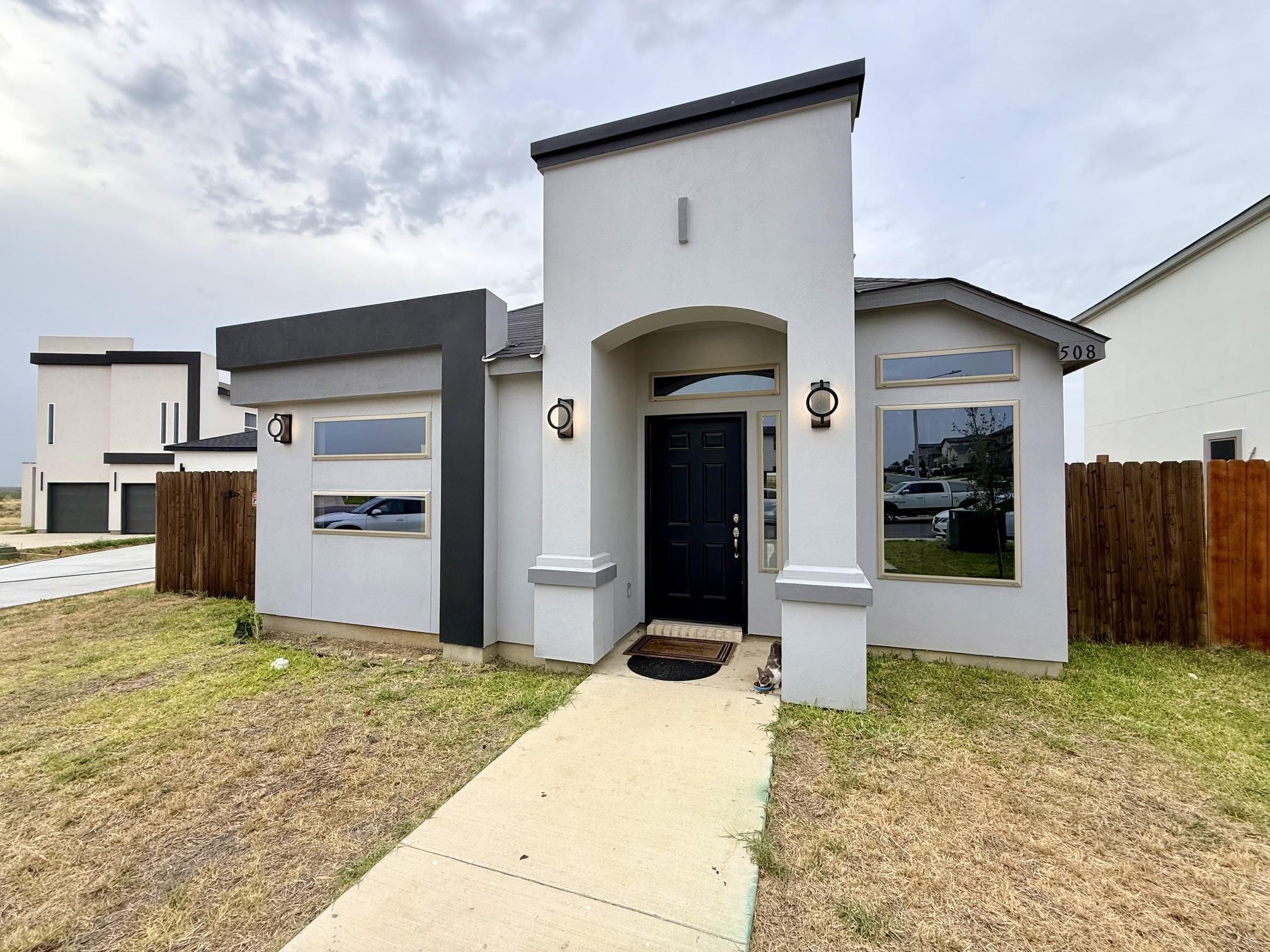 508 Concepcion Property Photo 3