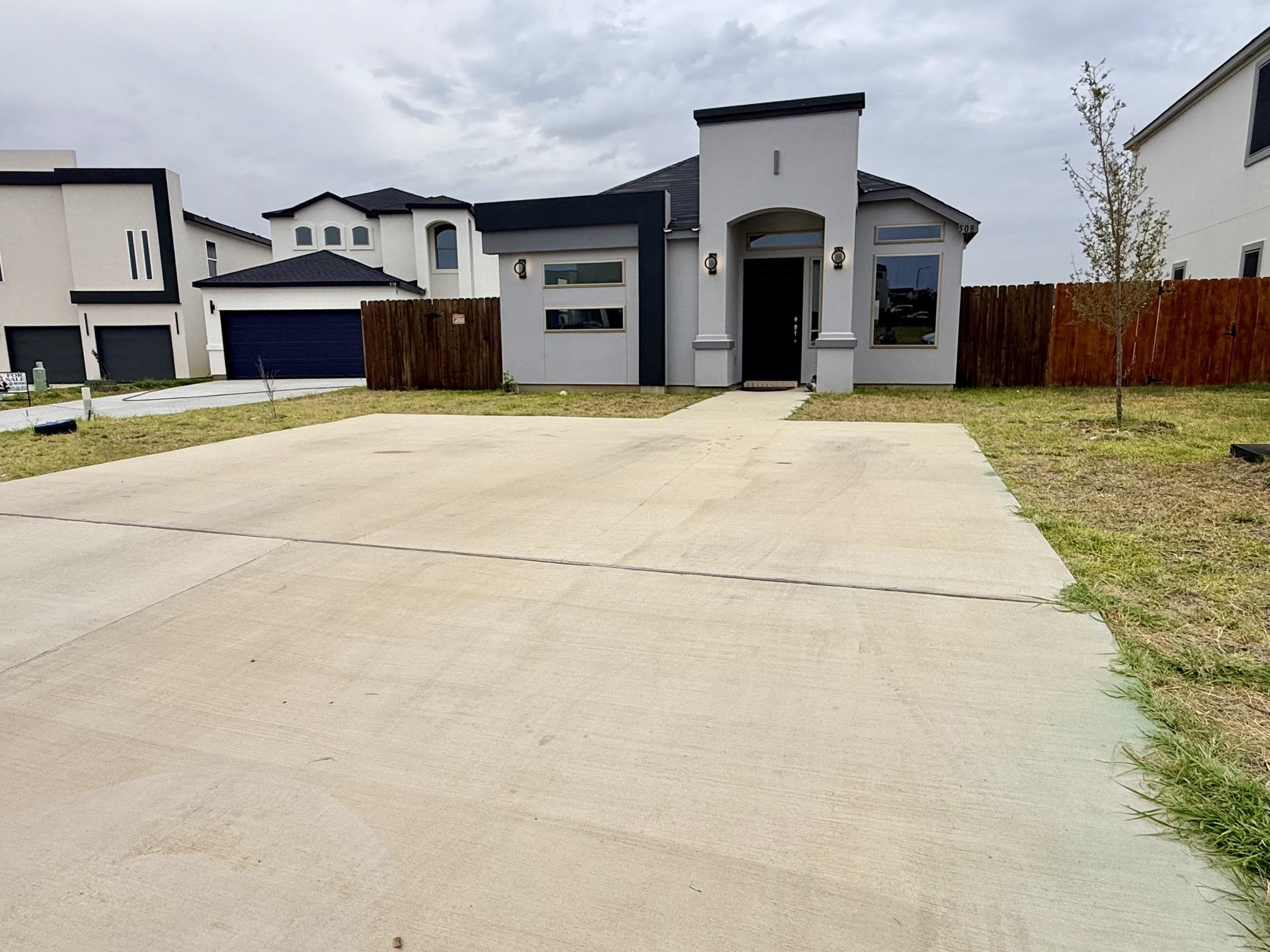 508 Concepcion Property Photo 6