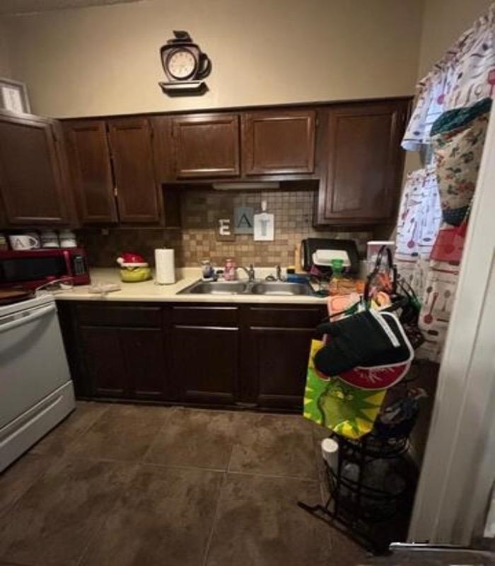 8655 Datapoint Dr 205 Property Photo 6