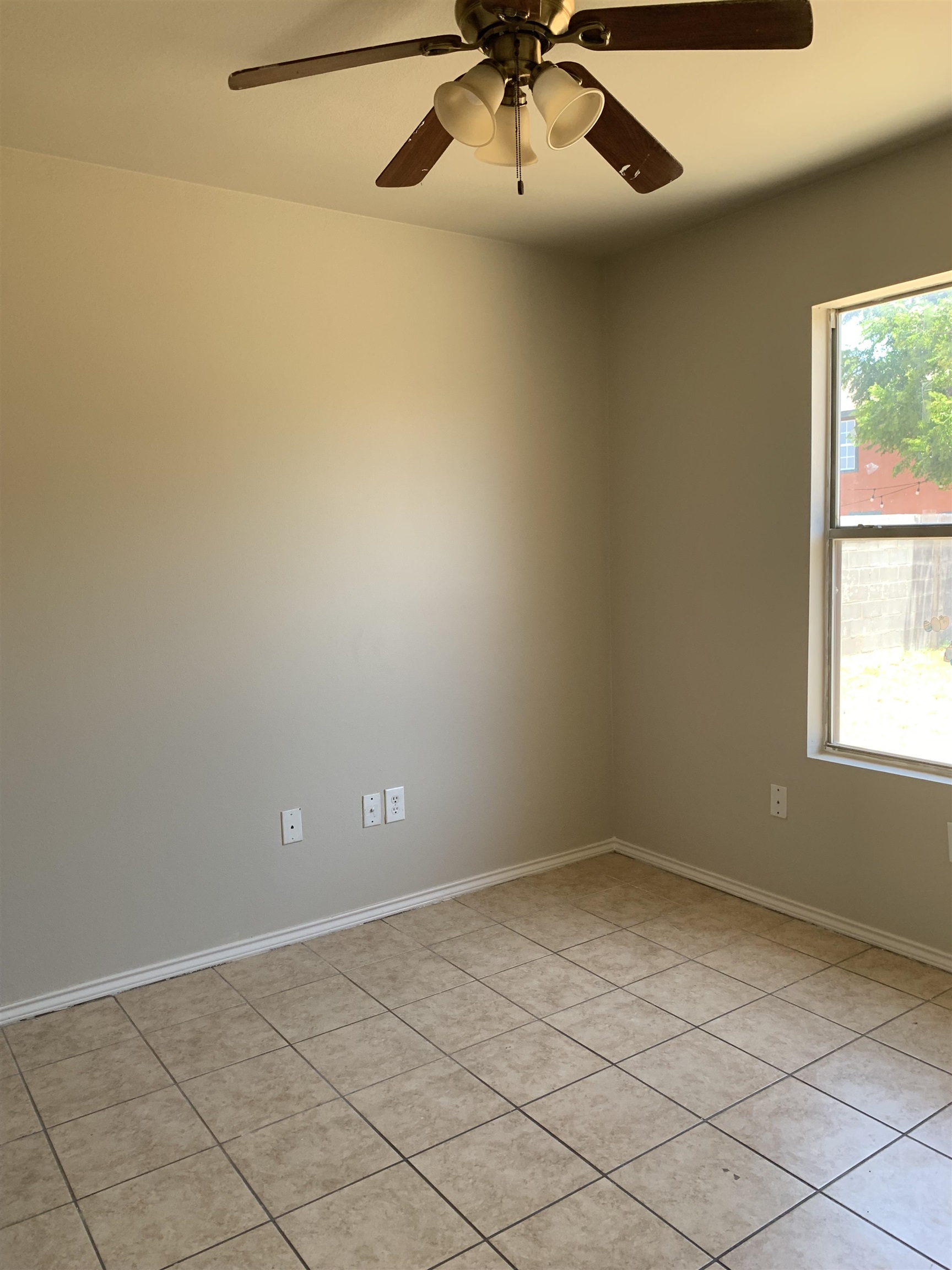 2615 Bandera Dr Property Photo 10