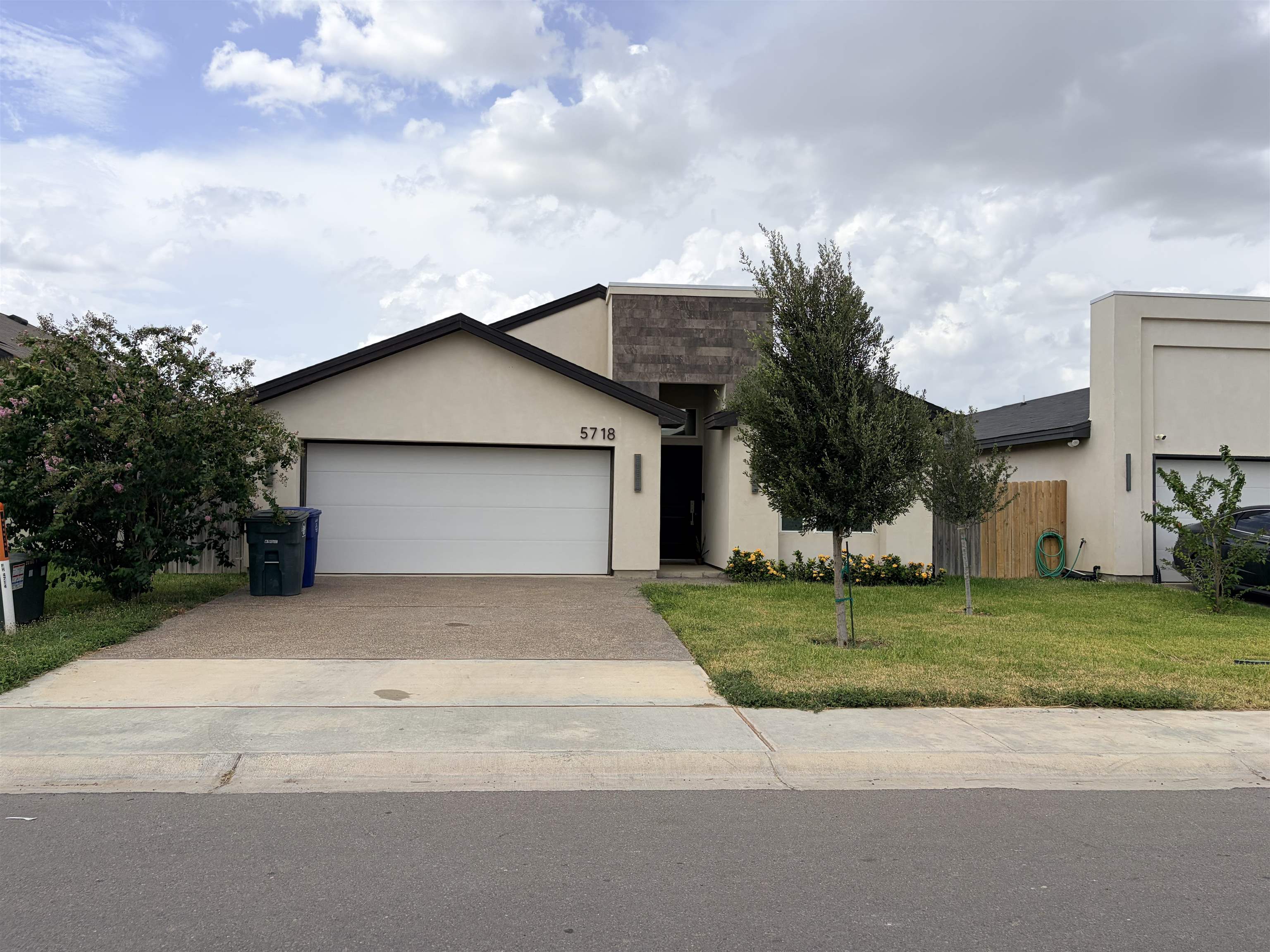 5718 Gillian Dr. Property Photo 1