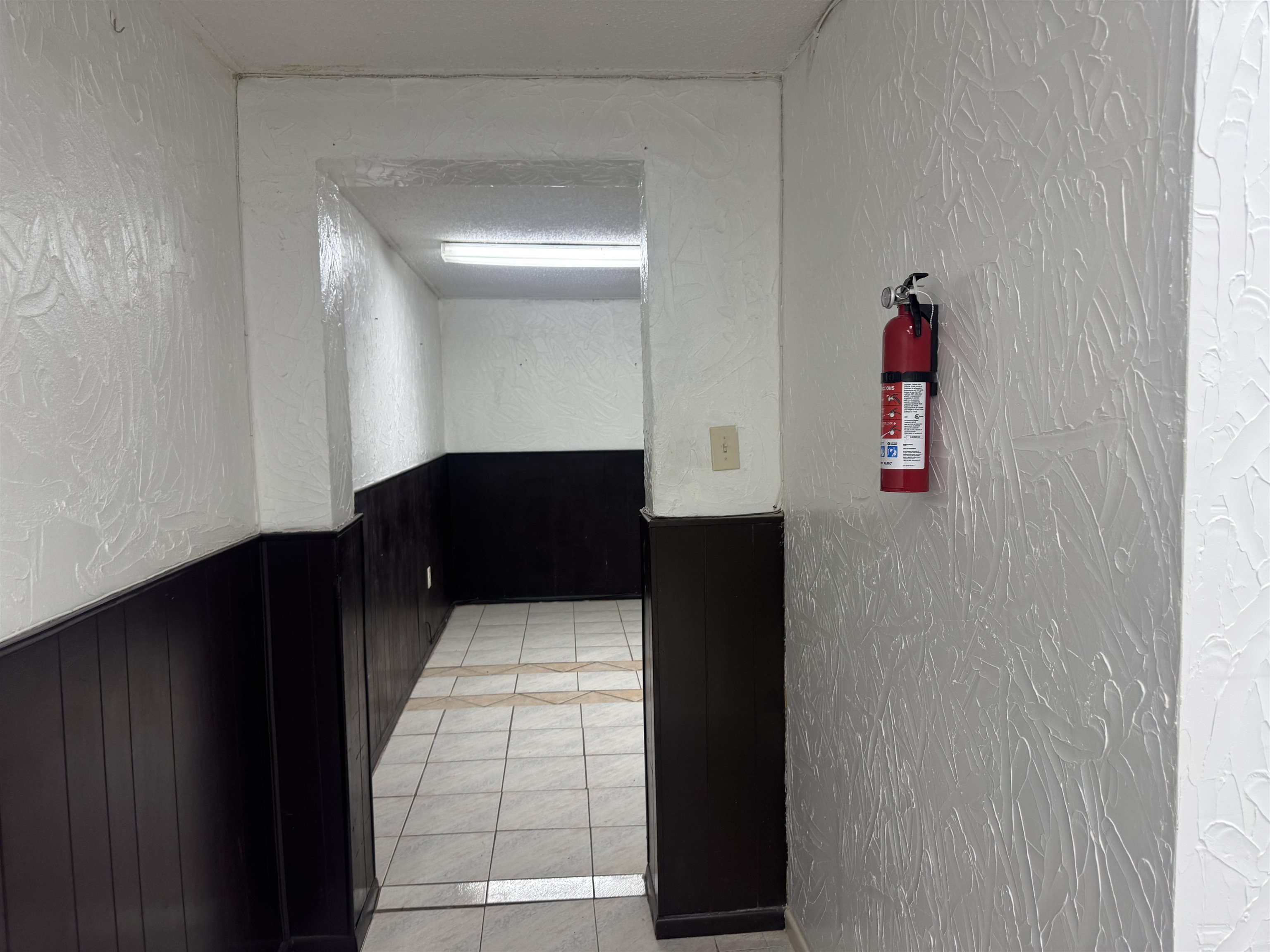 1019 San Bernardo Ave Property Photo 11