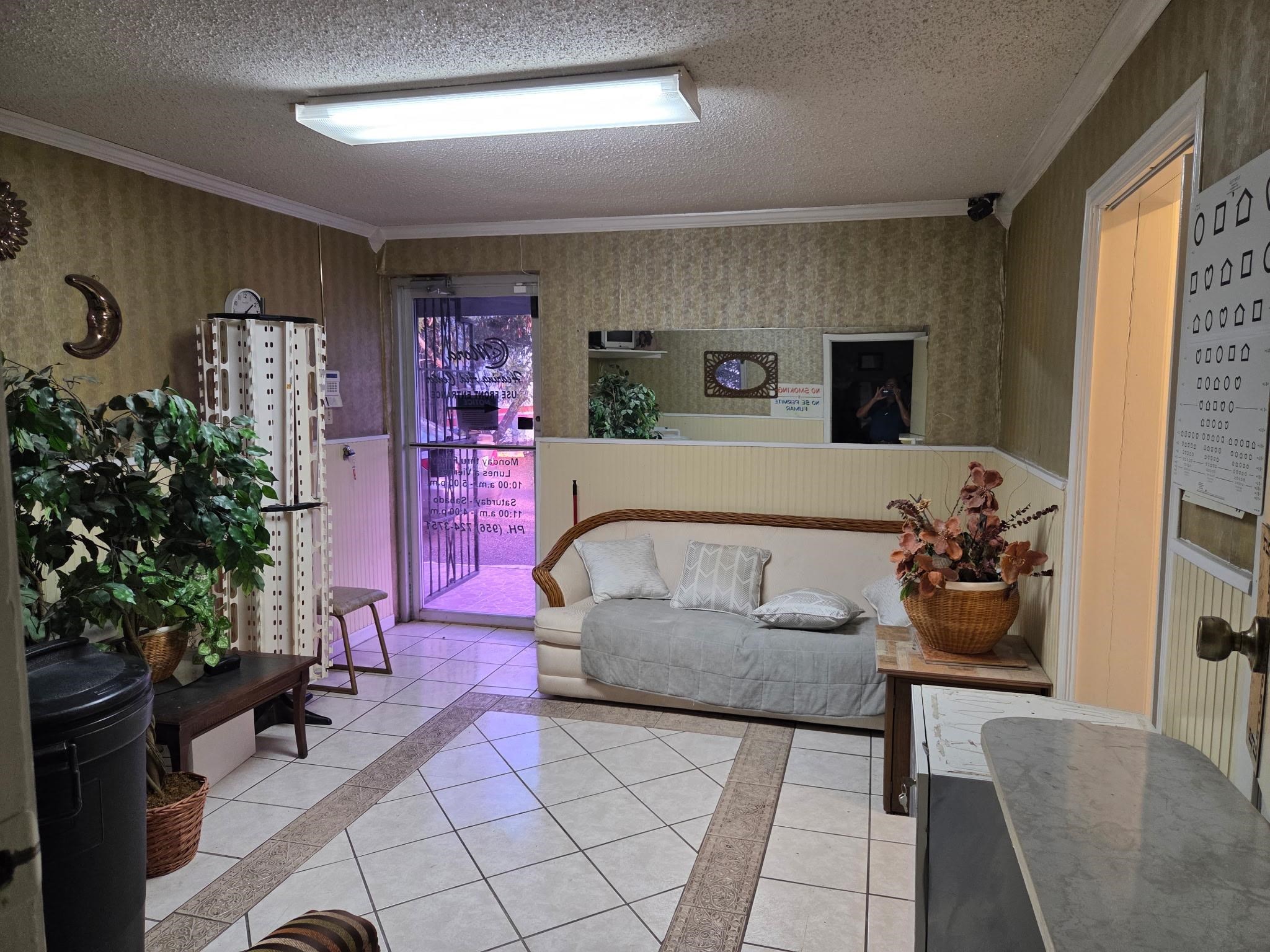 1019 San Bernardo Ave Property Photo 20