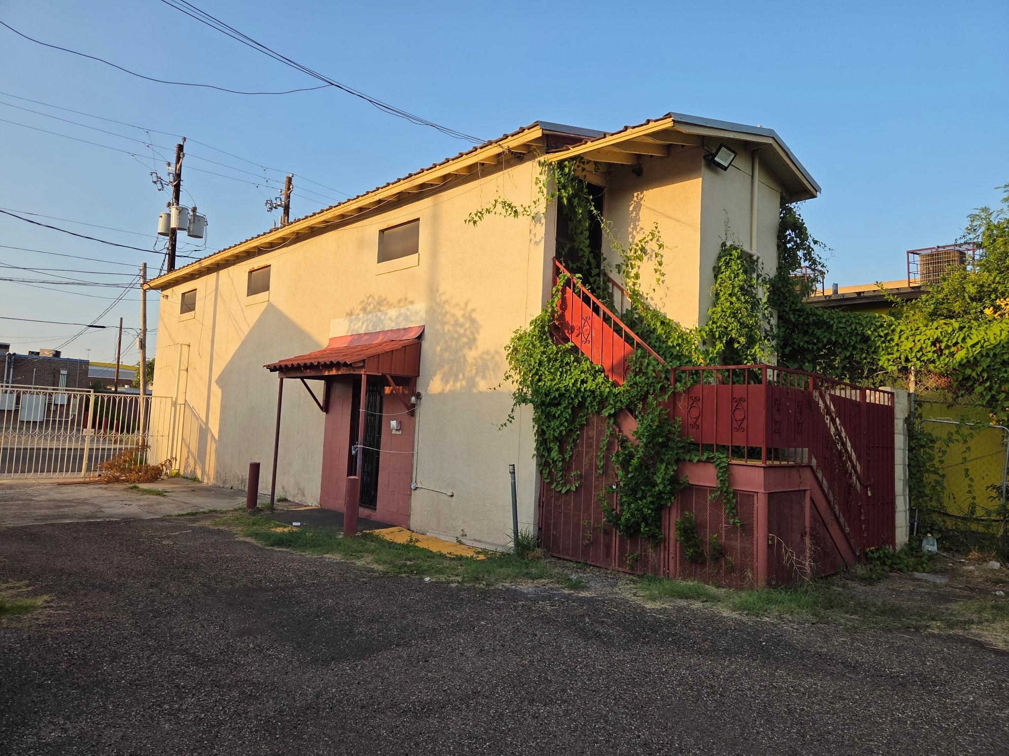 1019 San Bernardo Ave Property Photo 21