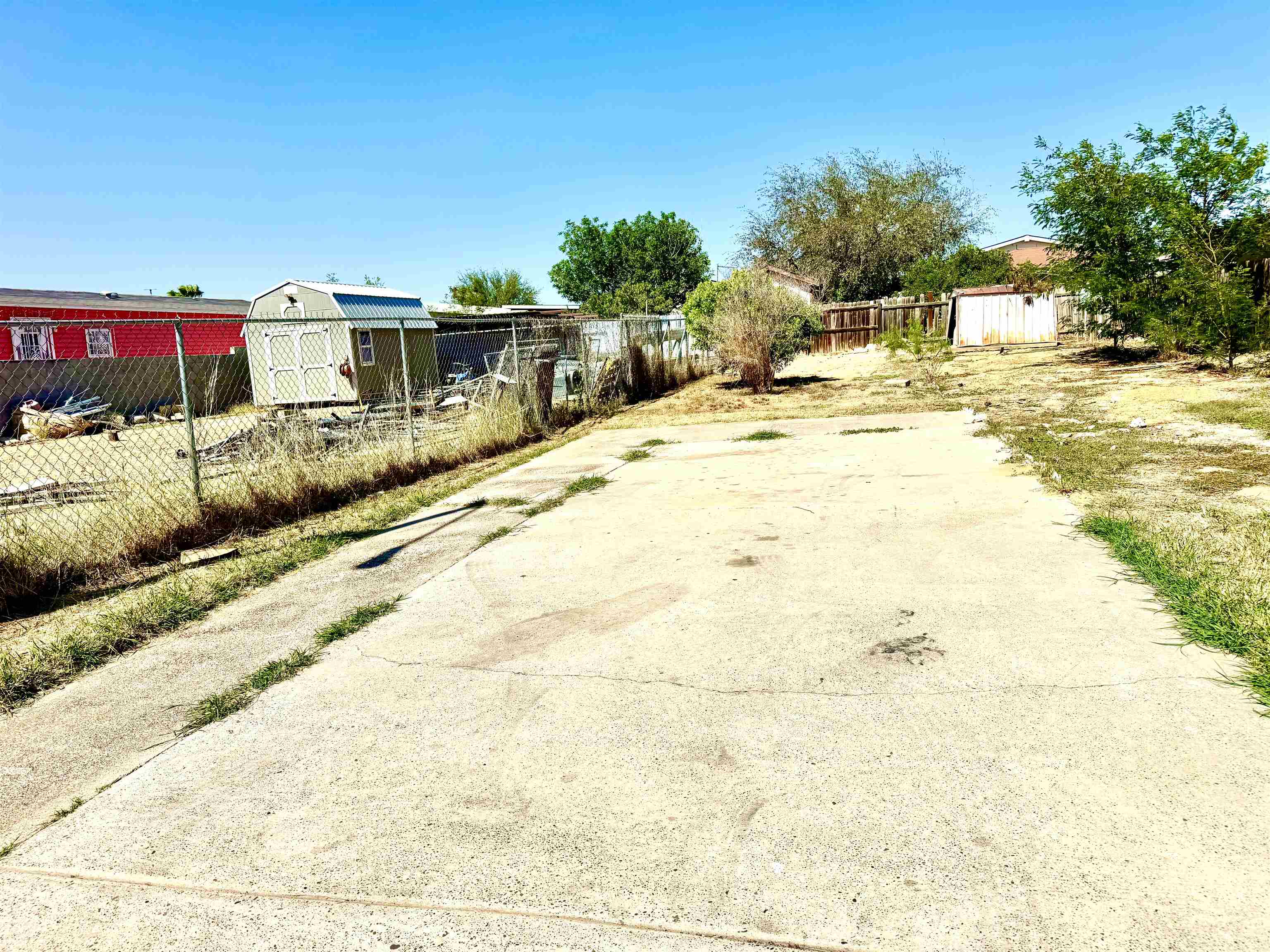 3914 Sitting Bull Ln Property Photo 1